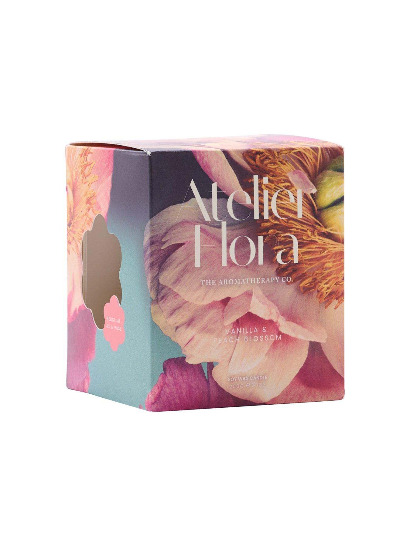Image 7 of 7 of The Aromatherapy Co. Atelier Flora Candle - Vanilla &amp; Peach Blossom