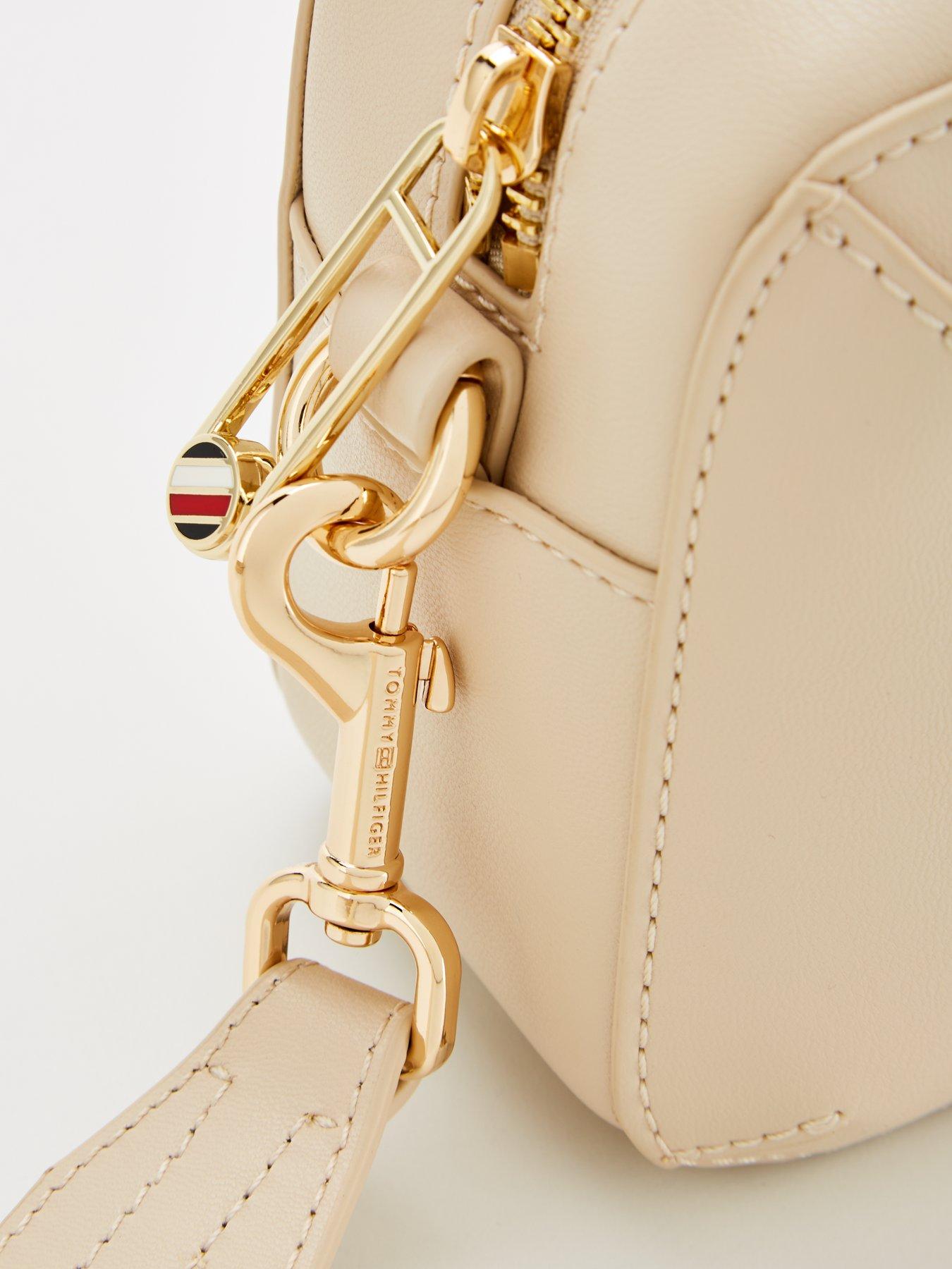 Tommy hilfiger bag beige sales