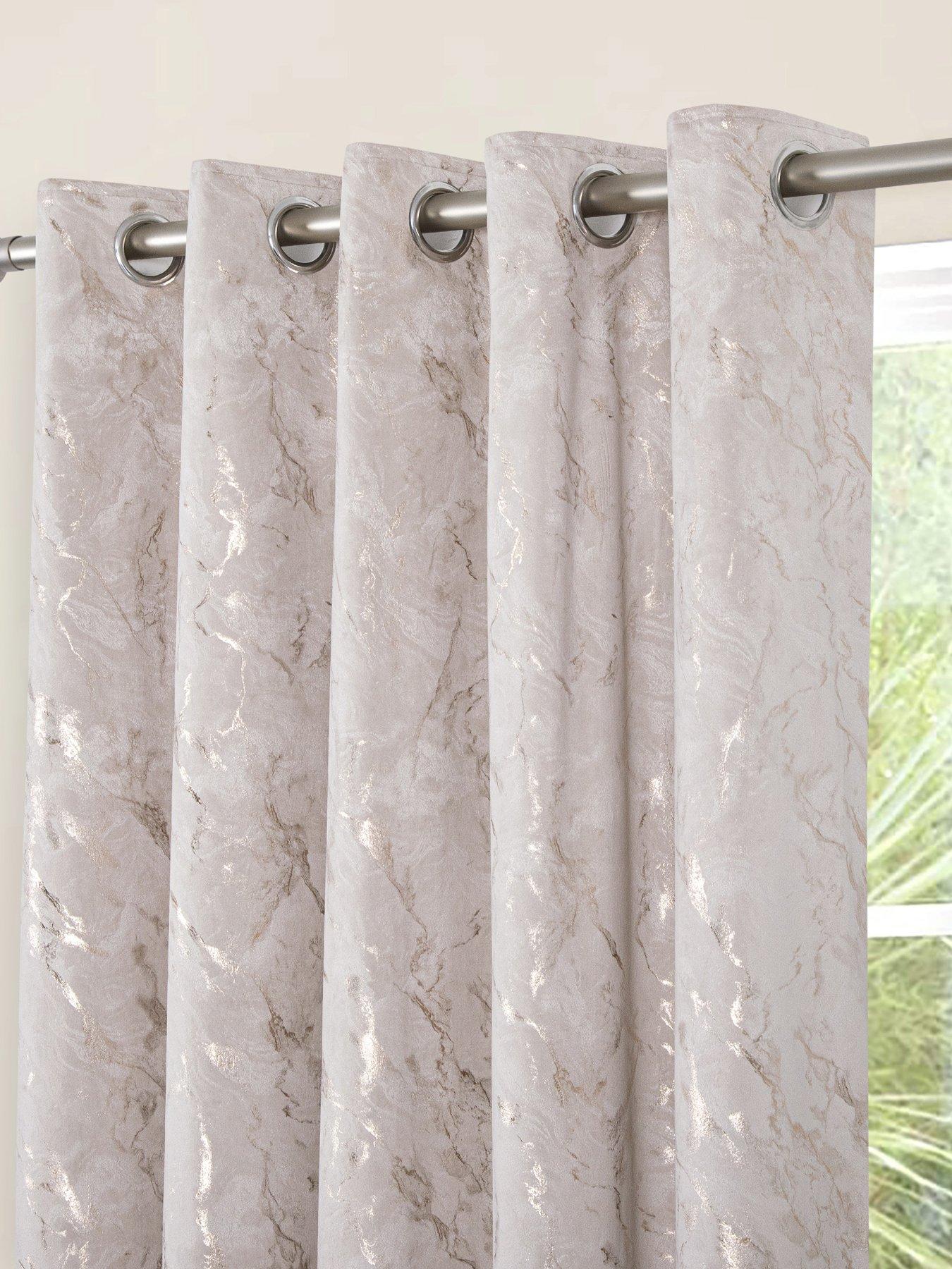 Image 2 of 5 of Very Home Mabel Super Thermal Velour Eyelet Curtains