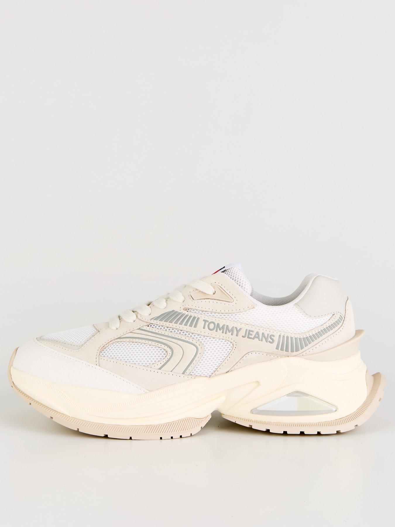 undefined Retro Chunky Runner Trainer - White