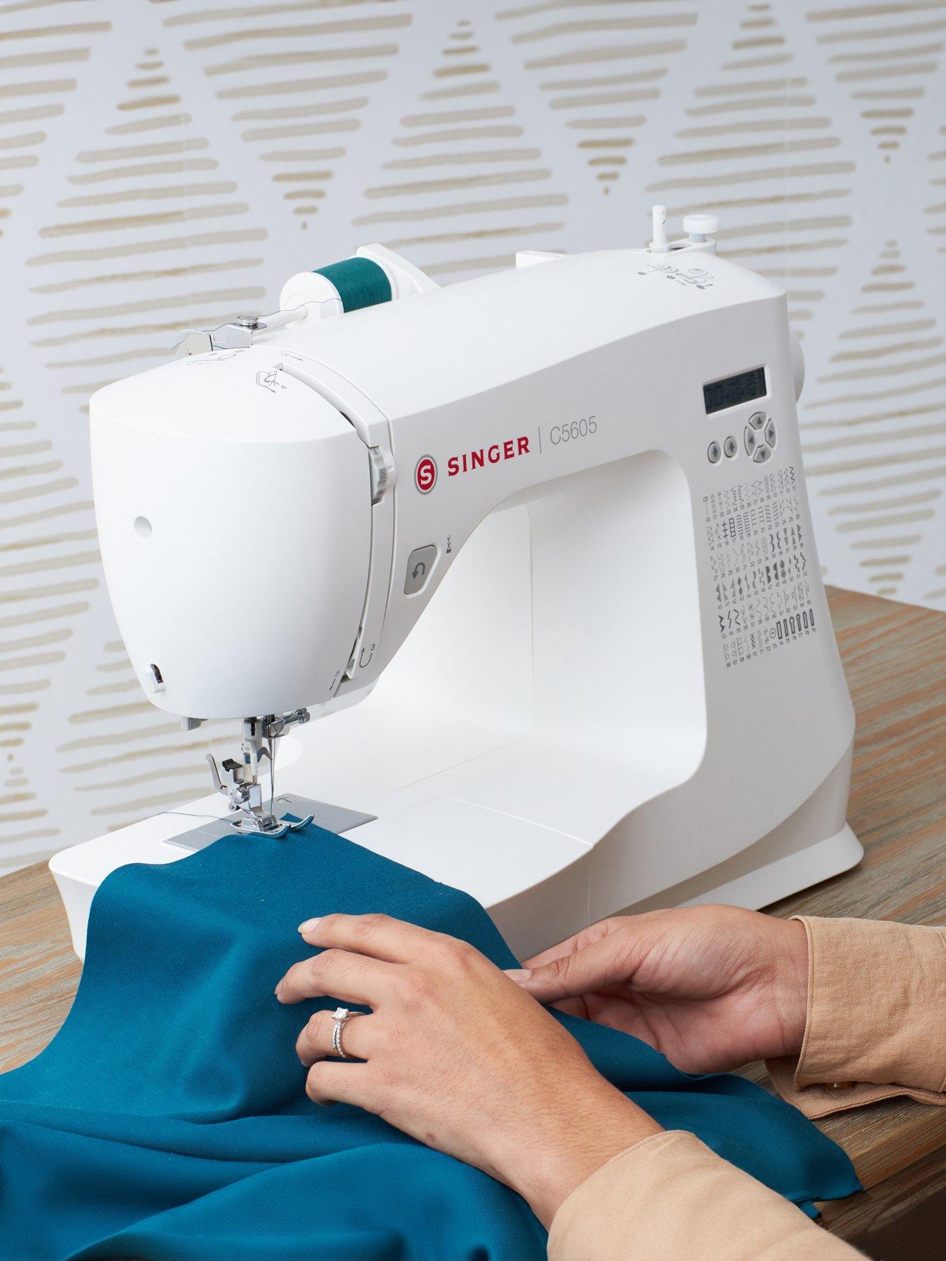 Image 5 of 6 of Singer Computerised C5605 Sewing Machine