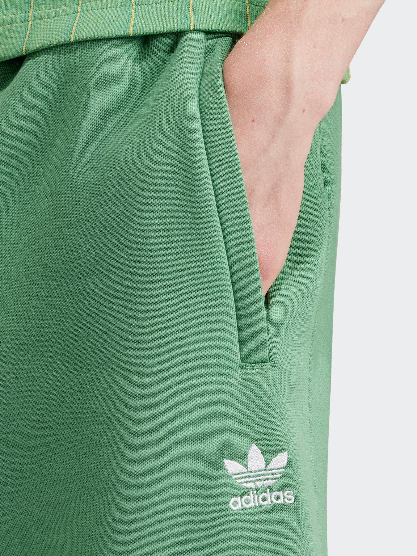 adidas Originals Mens Essential Trefoil Short Green Very