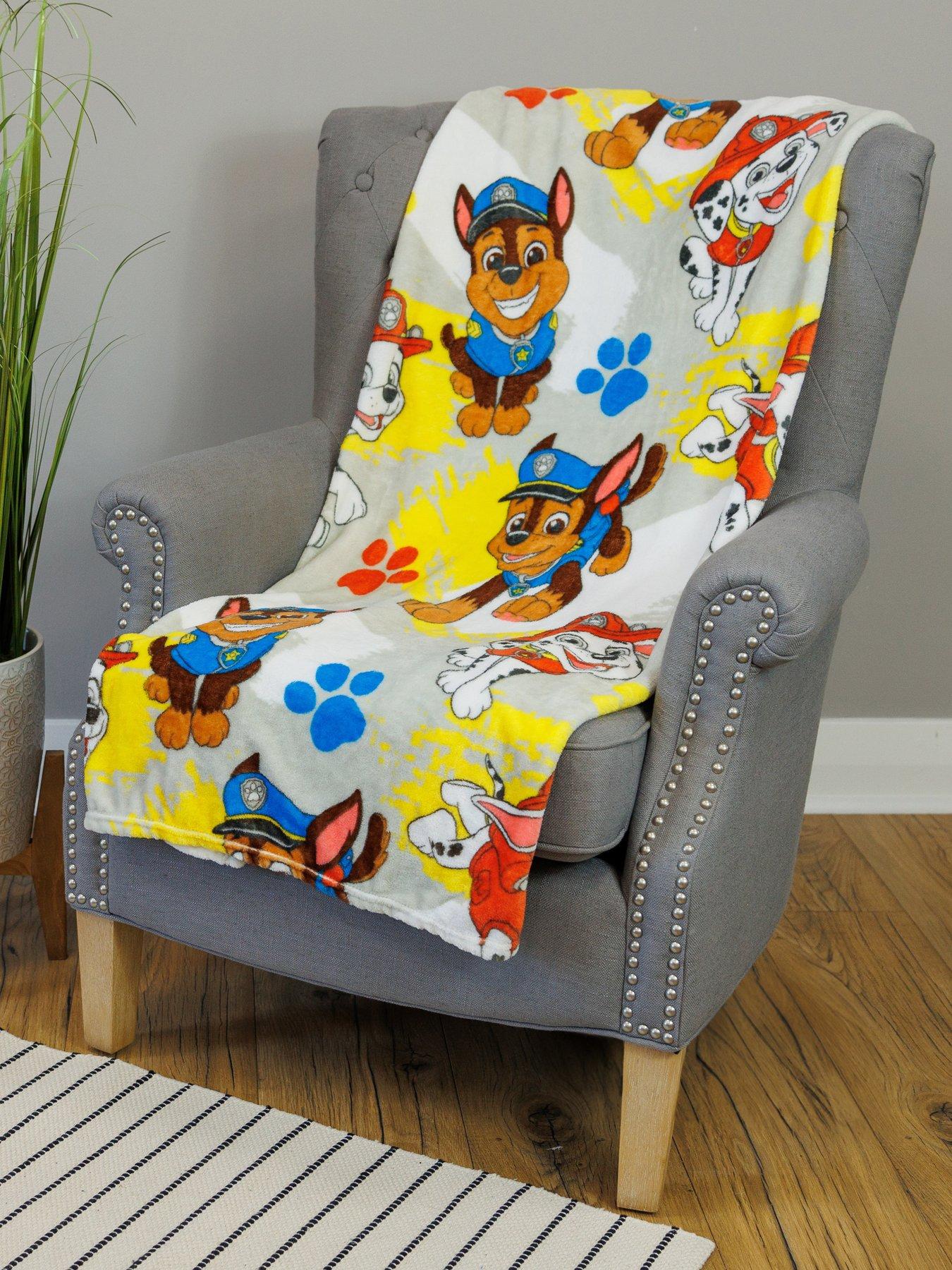 Product photograph of Paw Patrol Splodge Fleece Blanket - Multi from very.co.uk