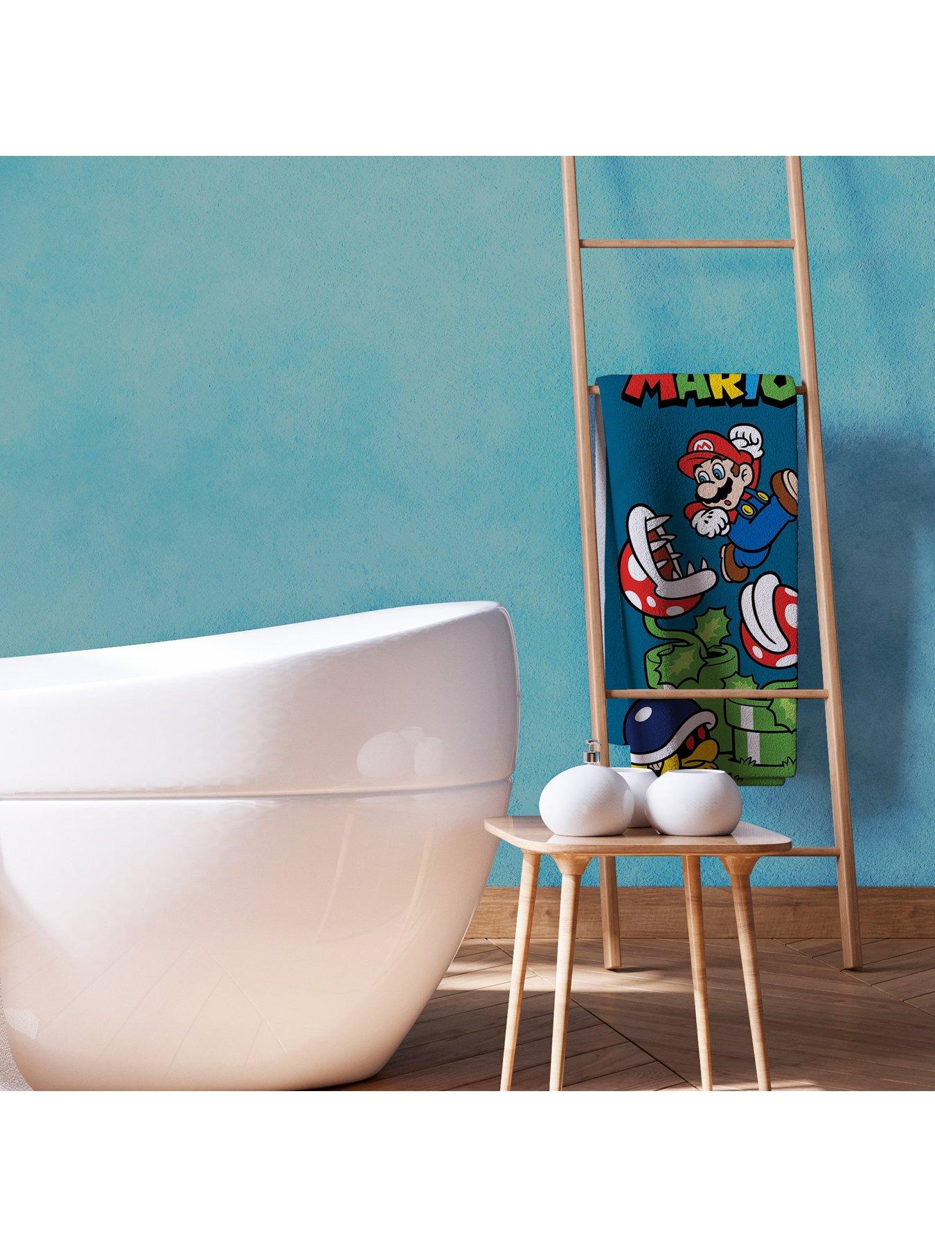 Image 5 of 5 of Super Mario Leaping Towel