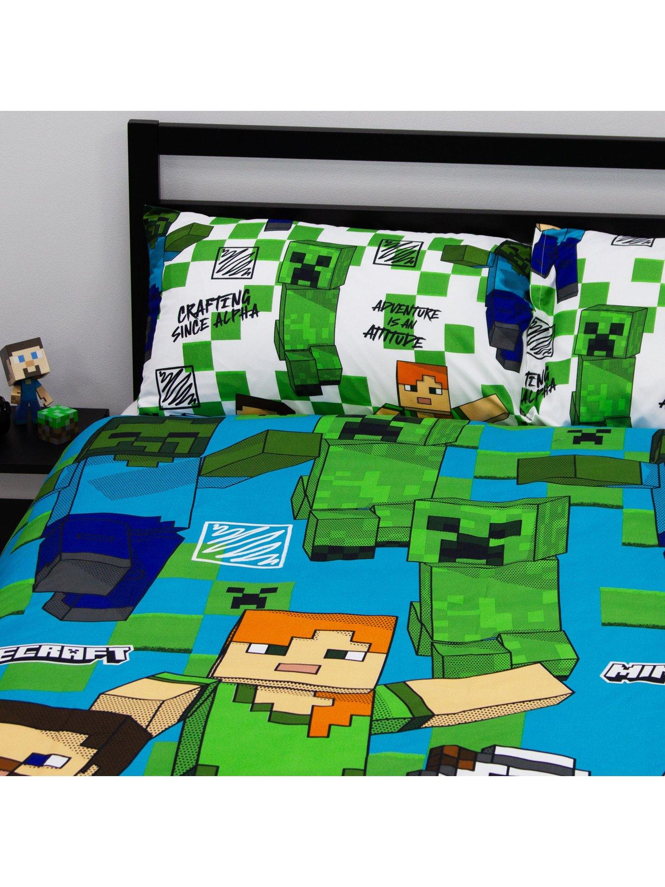 Image 4 of 7 of Minecraft Drawn Double Duvet Cover Set - Multi