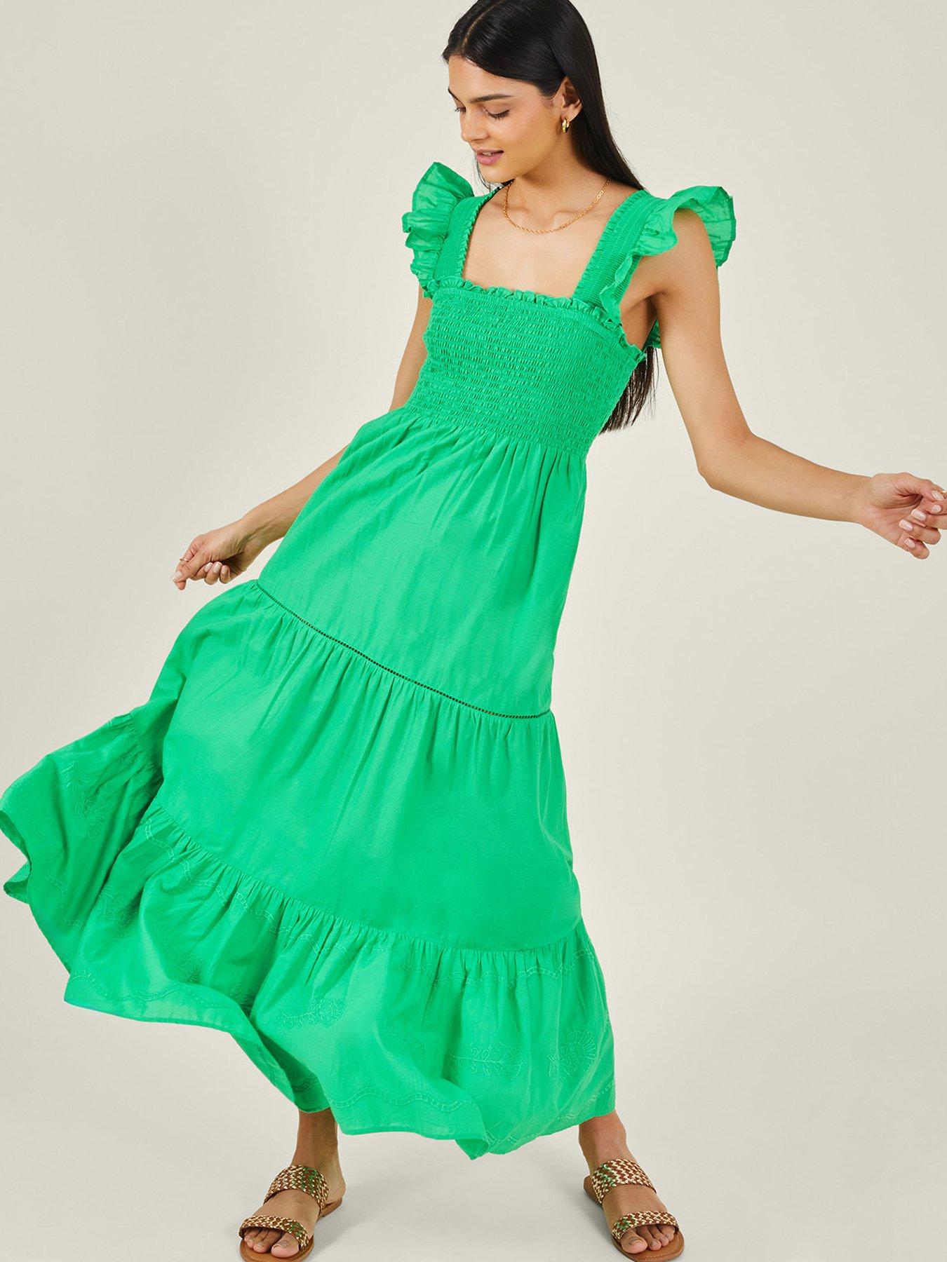 how to accessorize green dress Lewk Bandage Dress – Vanjah Styles main image 1