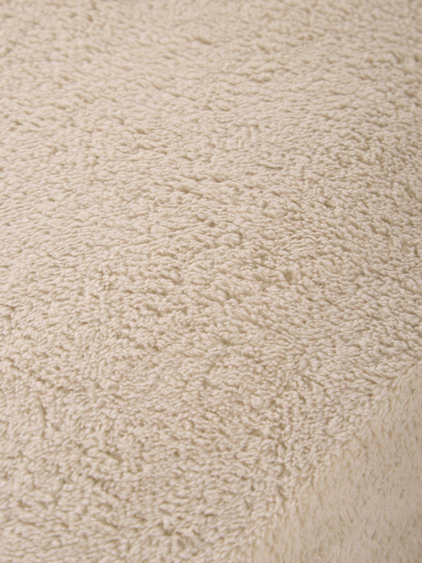 Image 4 of 4 of Everyday Teddy Fleece Fitted Sheet in Natural