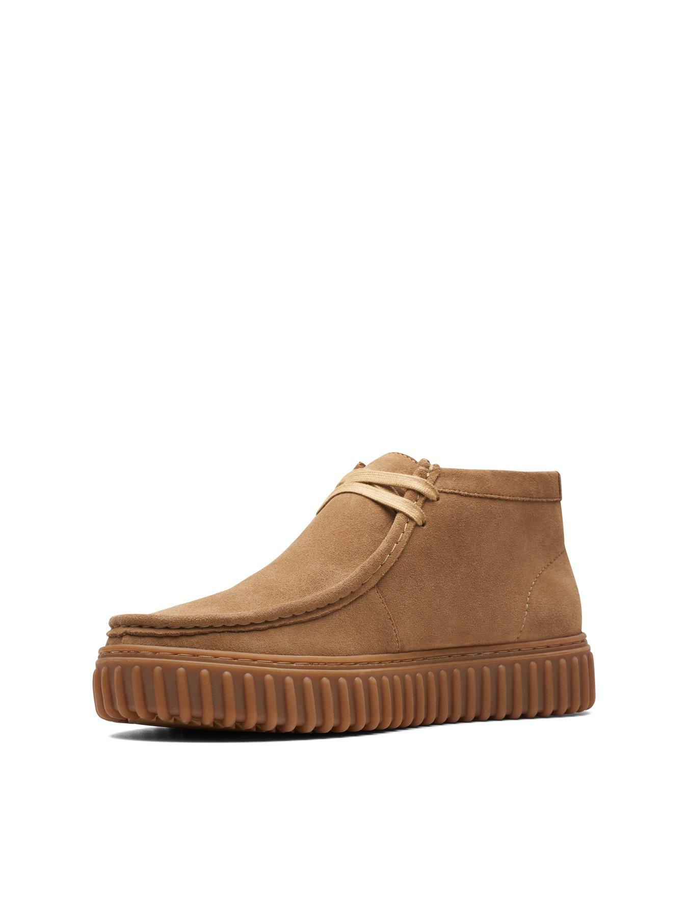 Clarks Torhill Hi Chukka Boots Light Brown Very