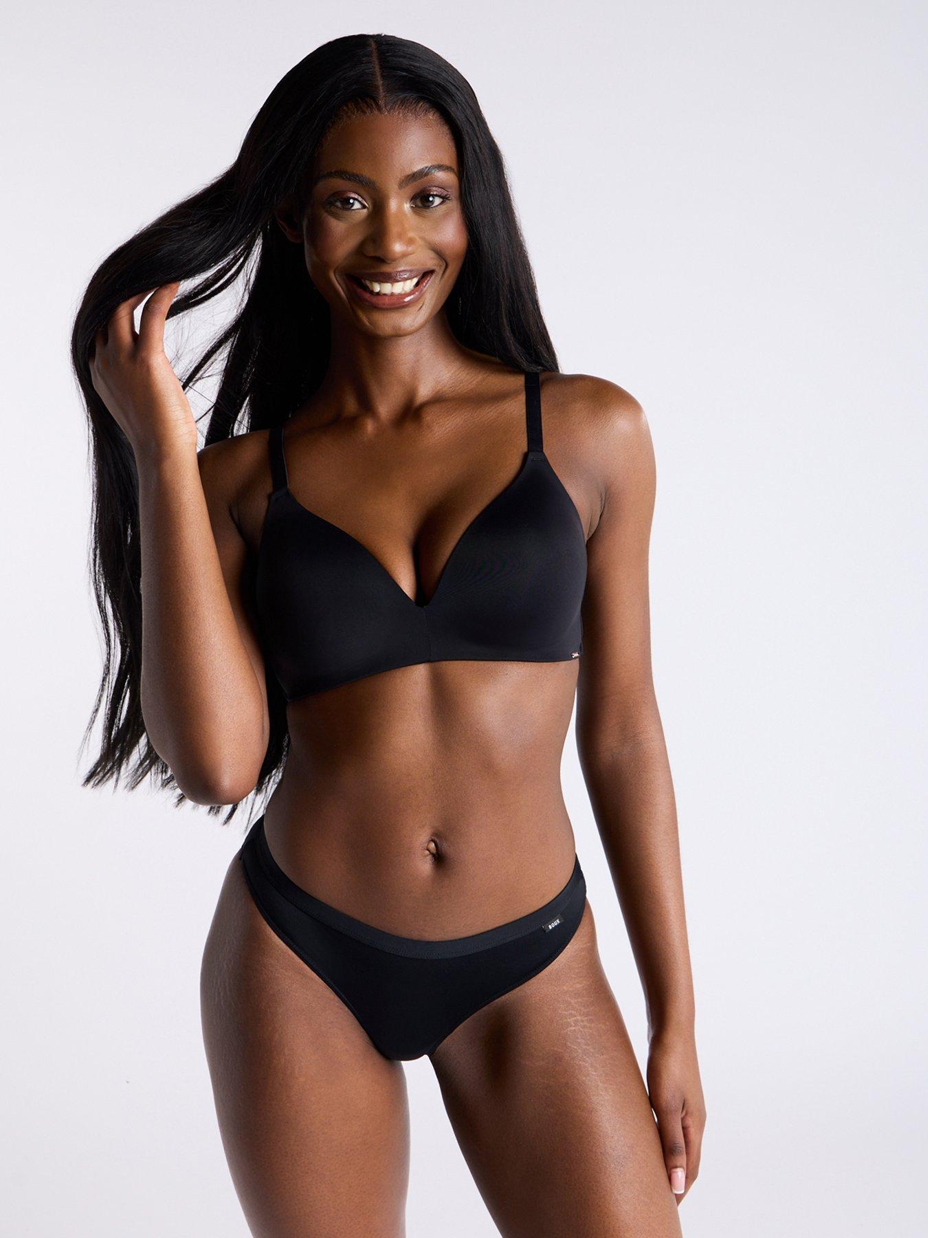 Image 3 of 5 of Boux Avenue Non Wired Plunge Bra - 00 Dark - Black