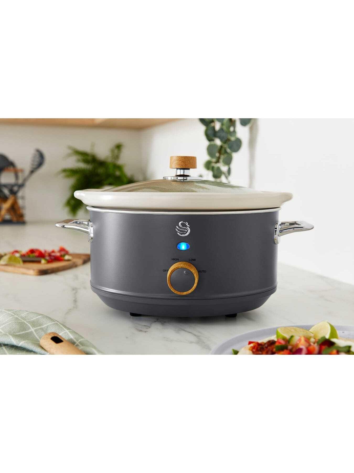 Swan Sf17021gryn Retro Slow Cooker With 3 Temperature Settings Keep Warm Function 35l 200w 1914