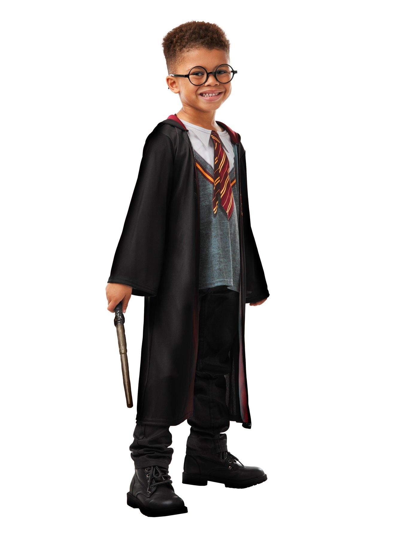 Image 2 of 4 of Harry Potter Deluxe Harry Potter Gryffindor Robe Costume