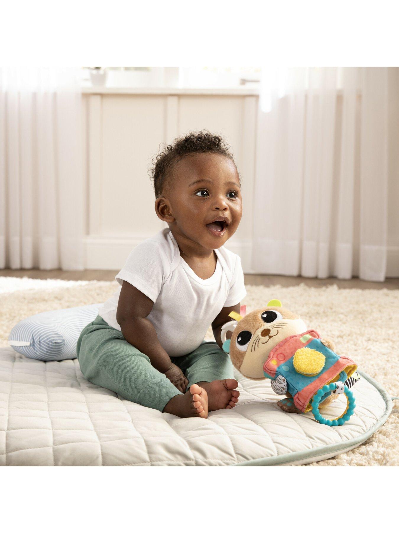 Lamaze Arty Says Cheese! Otter Clip & Go | Very.co.uk