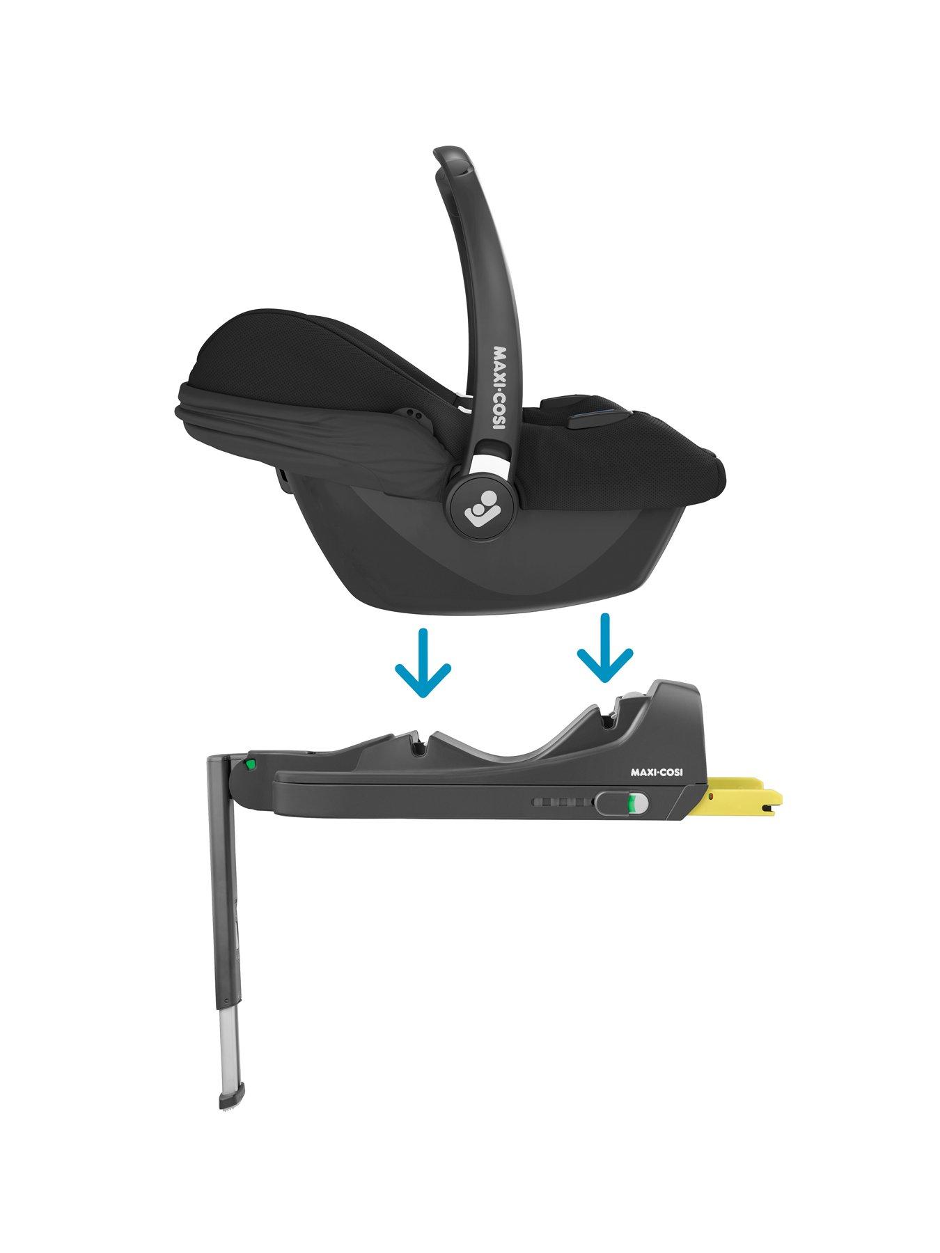 Image 4 of 8 of Maxi-Cosi KIT CabrioFix I-Size Car Seat &amp; CabrioFix I-Size Base -&nbsp;Black