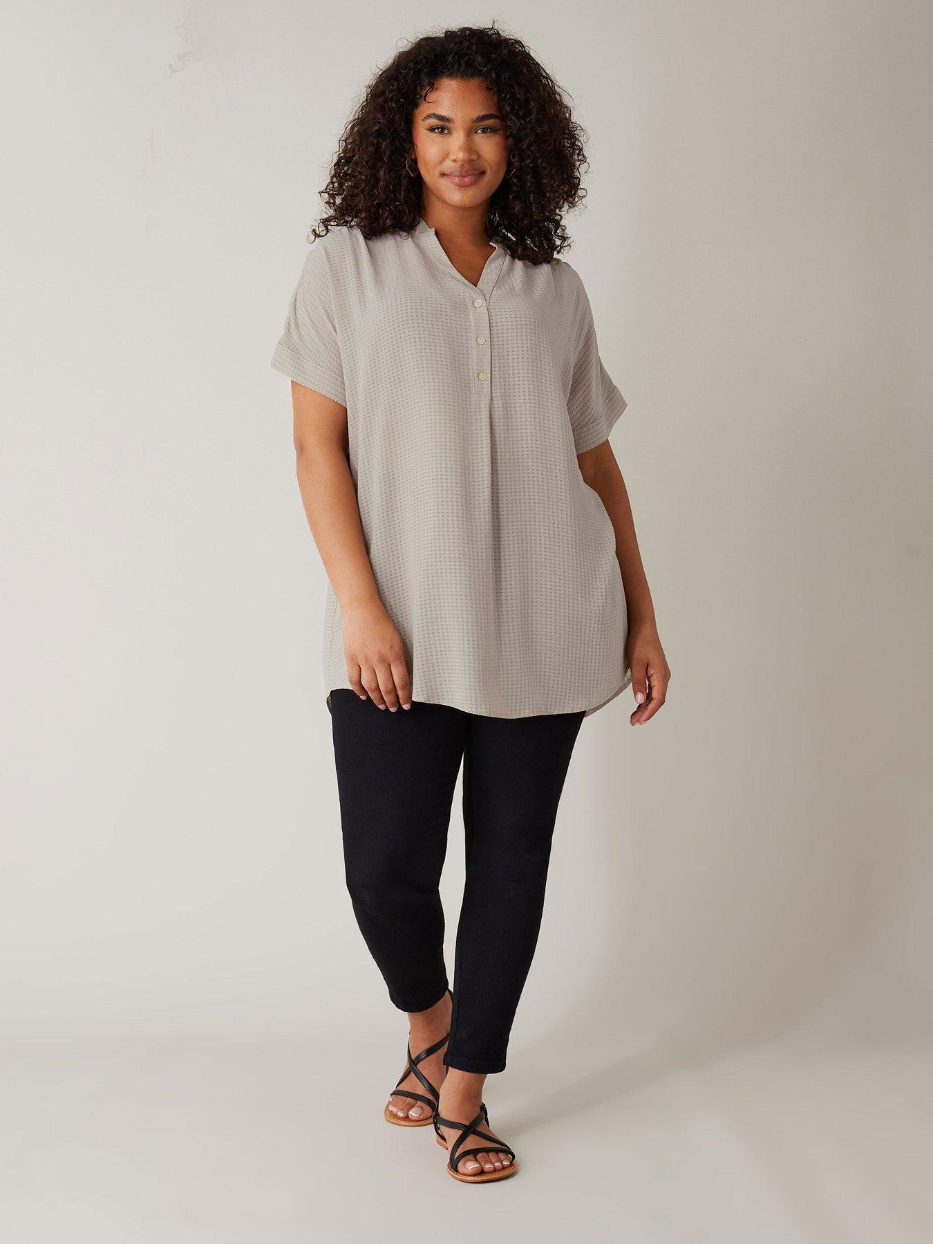 Image 3 of 4 of Evans Half Placket Short Sleeve Blouse - Natural