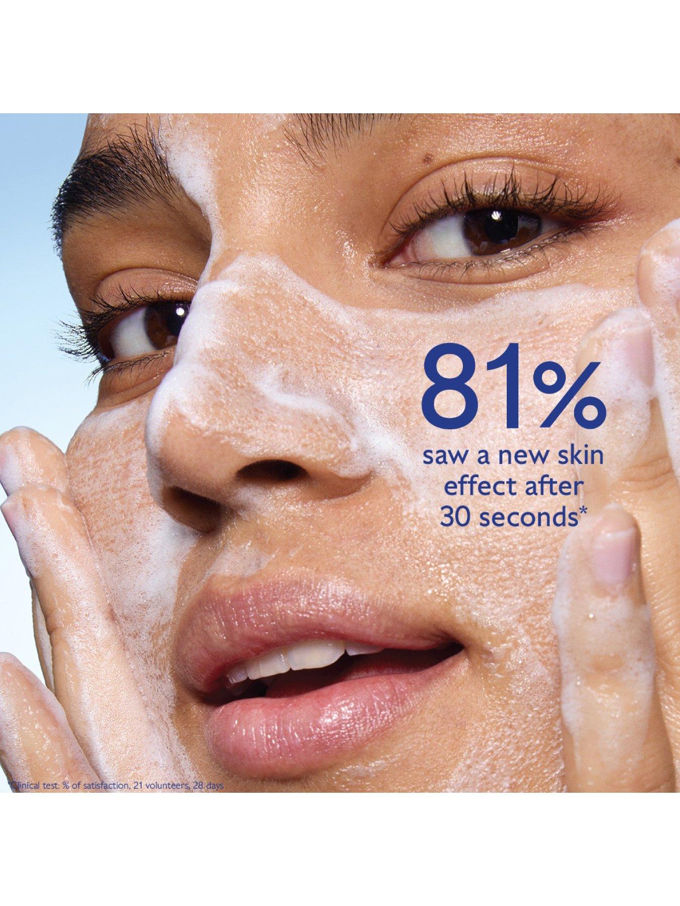 Image 2 of 7 of Caudalie Vinoperfect Brightening Micropeel Foam 100 ml