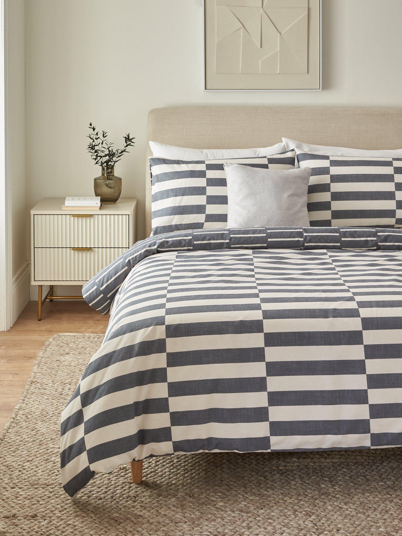 Product photograph of Everyday Verdant Loft Mono Duvet Cover Set from very.co.uk