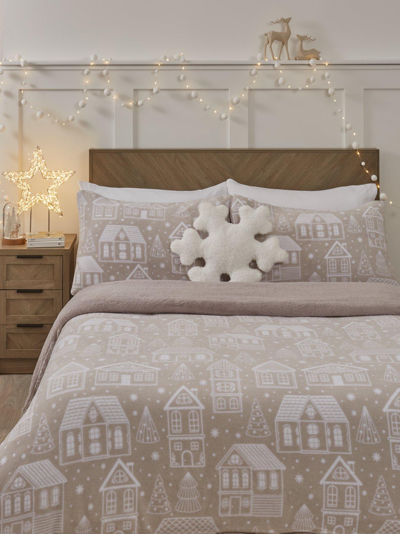 Product photograph of Very Home Nordic Christmas House Fleece Duvet Cover Set from very.co.uk