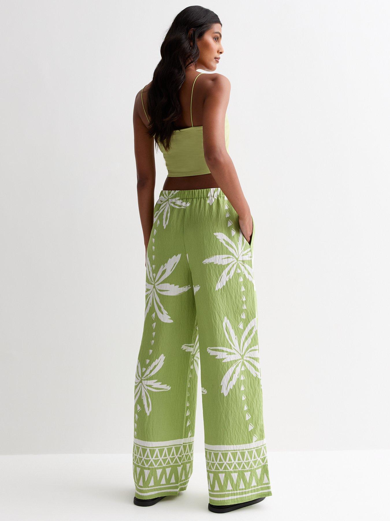 New Look Green Palm Tree Print Wide Leg Trousers | Very.co.uk