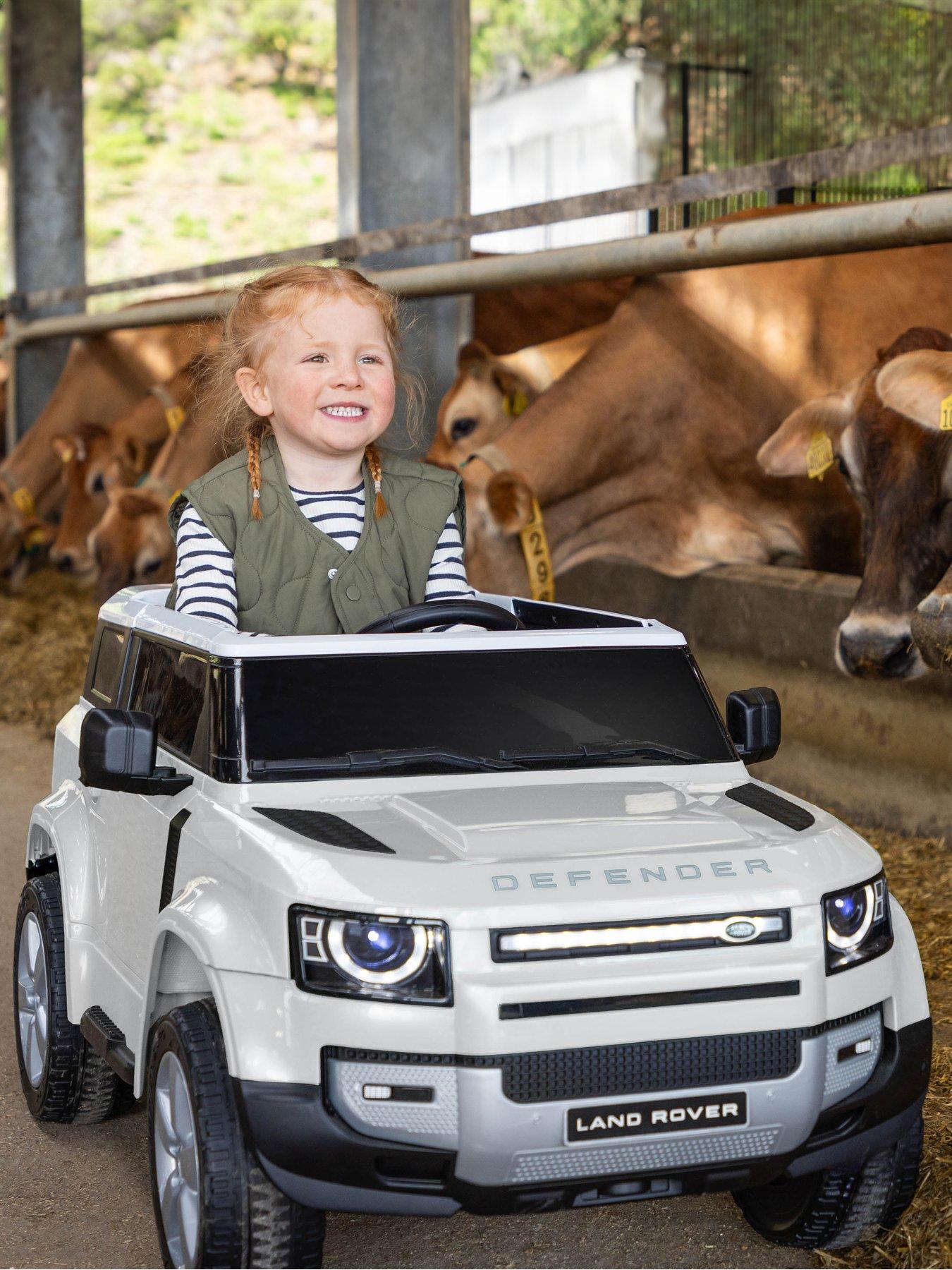 Image 6 of 7 of XOOTZ Land Rover Defender Electric 12v Ride On&nbsp;- White