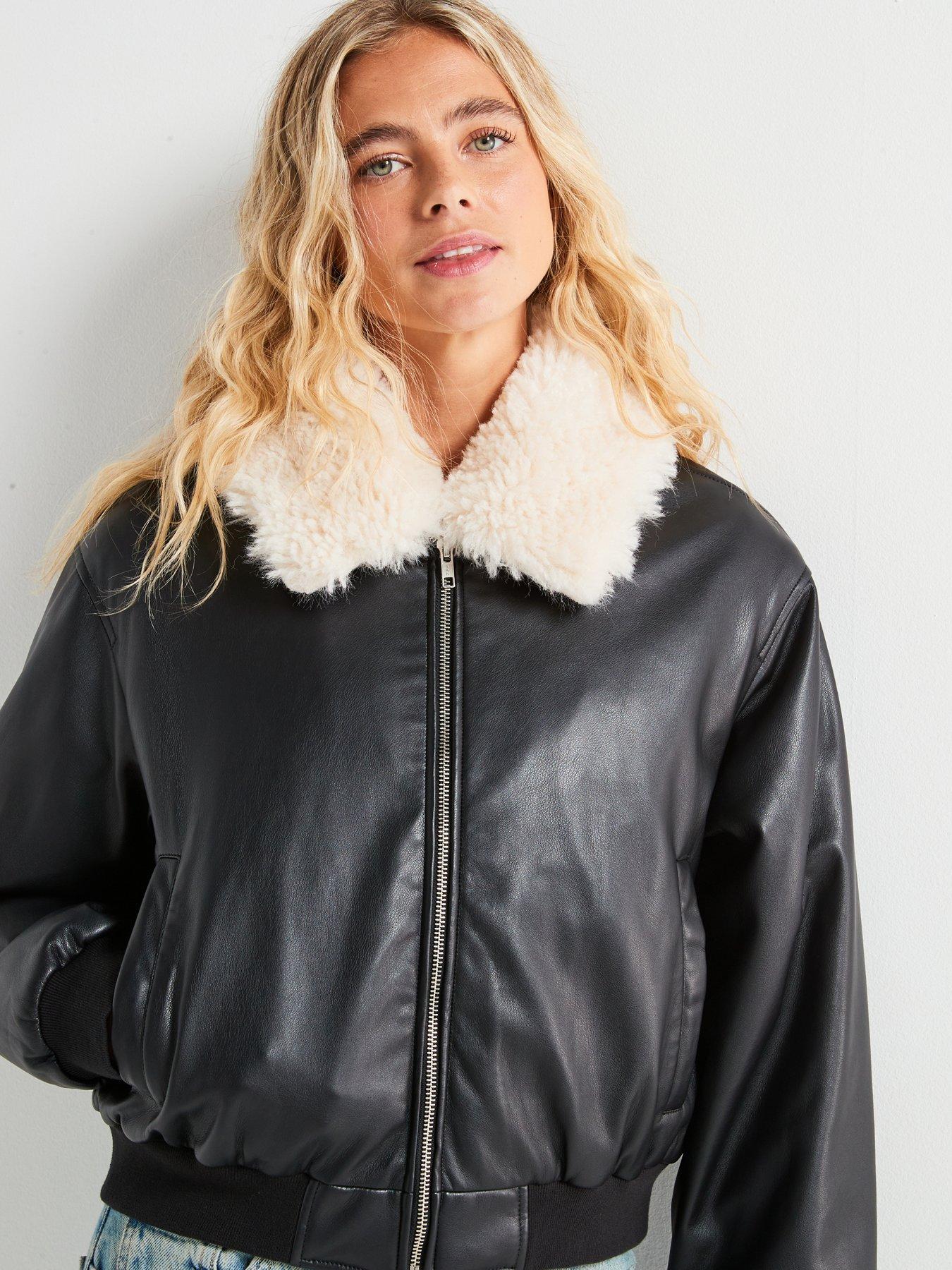 Image 5 of 6 of Levi's Harper Heritage Bomber Jacket - Caviar - Black