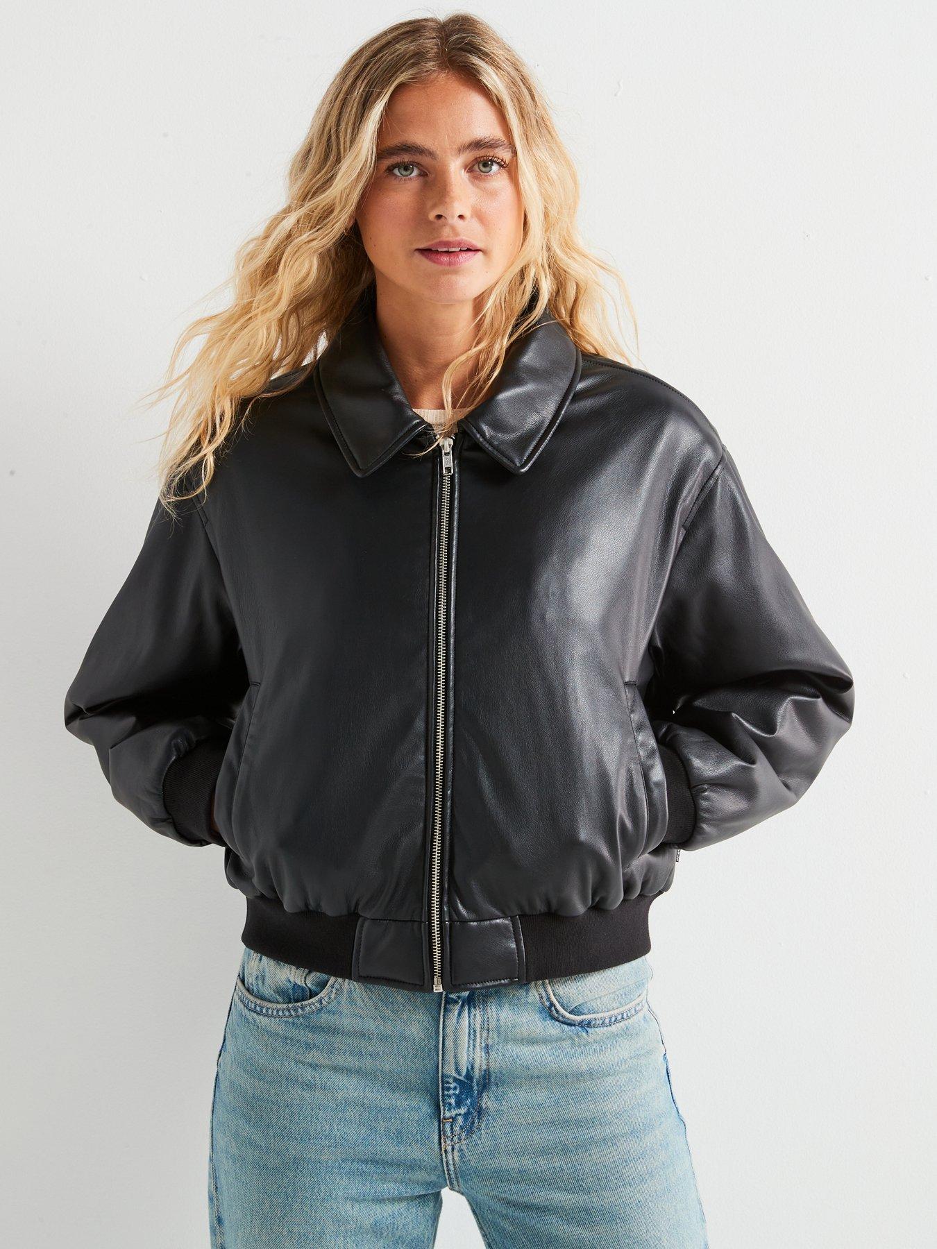 Image 6 of 6 of Levi's Harper Heritage Bomber Jacket - Caviar - Black