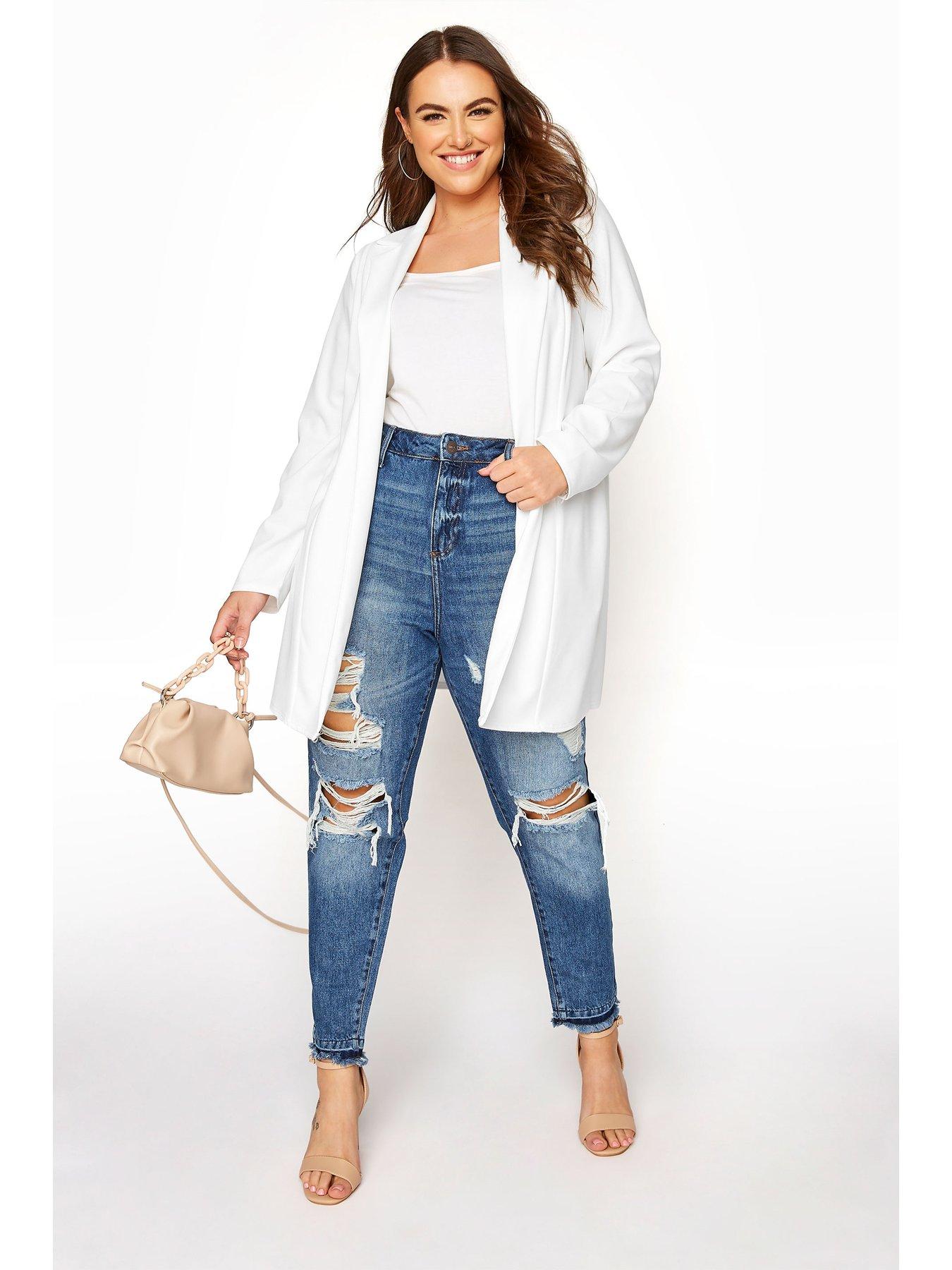 Image 3 of 4 of Yours Curve White Blazer