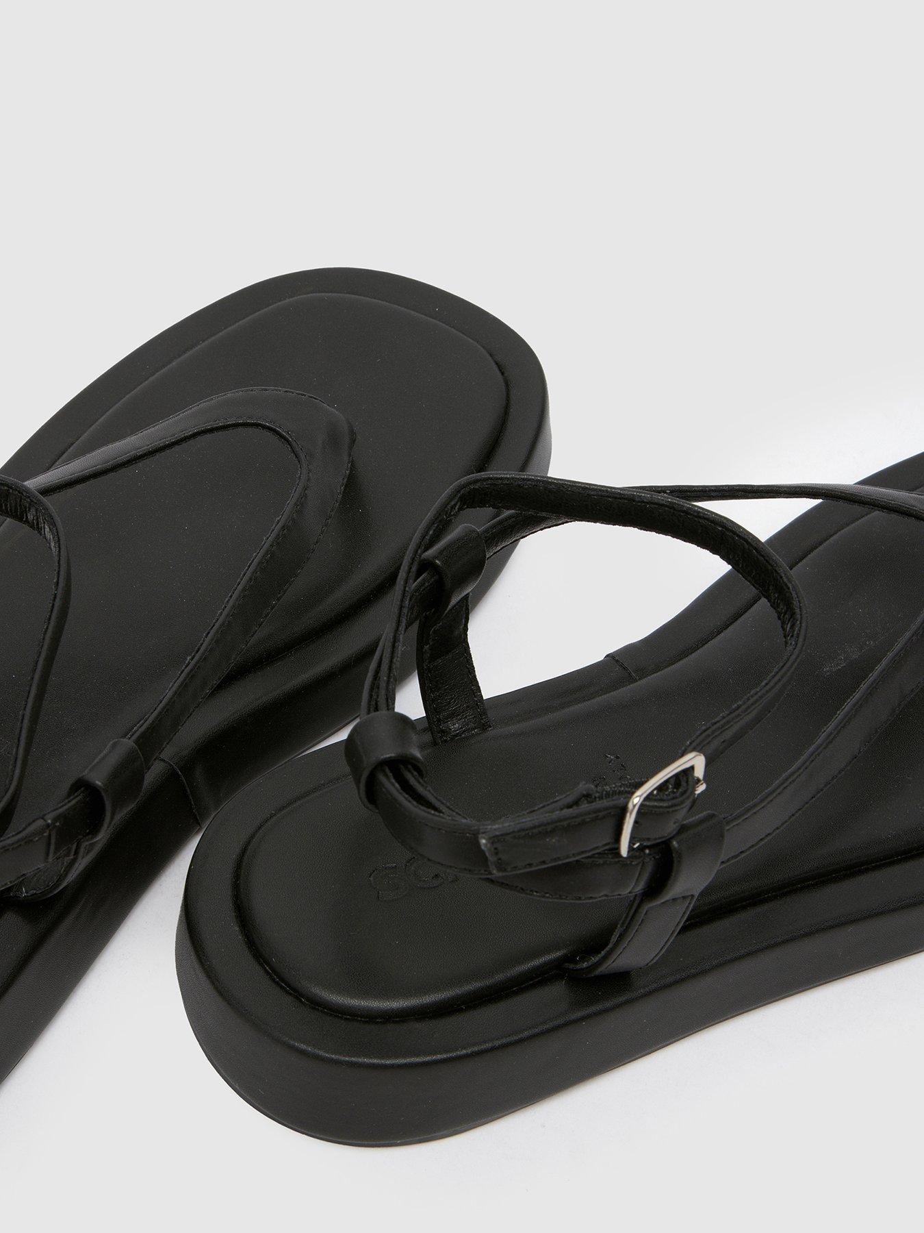 Schuh Torin Toe Thong Ankle Strap Sandal Black Very