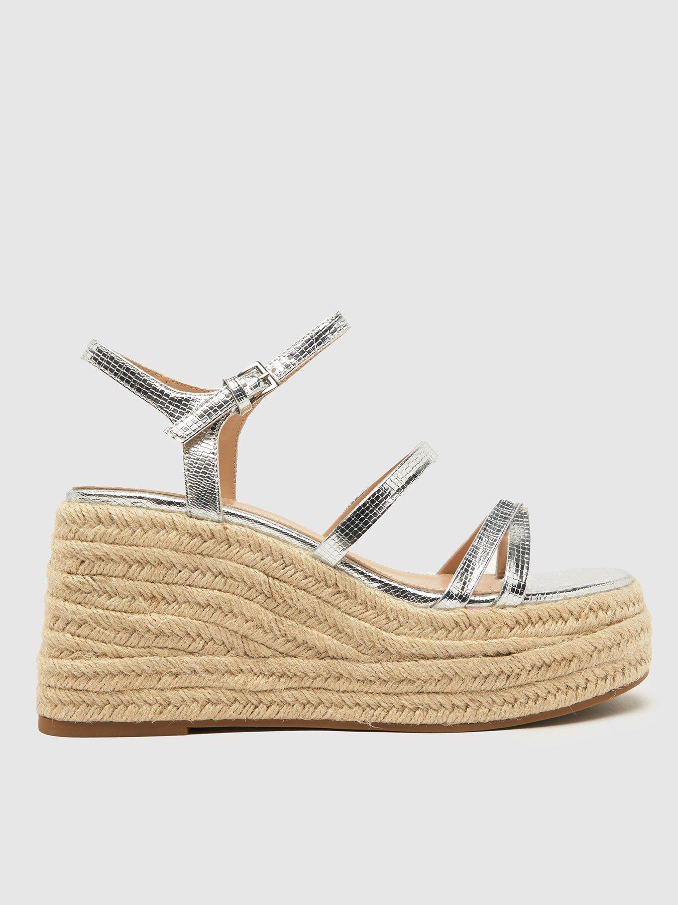 schuh-vienna-strappy-wedge-silver