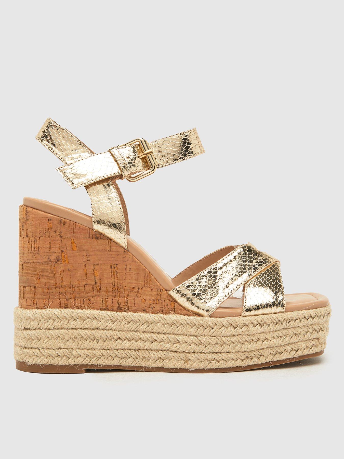 schuh-valley-cross-strap-wedge-gold