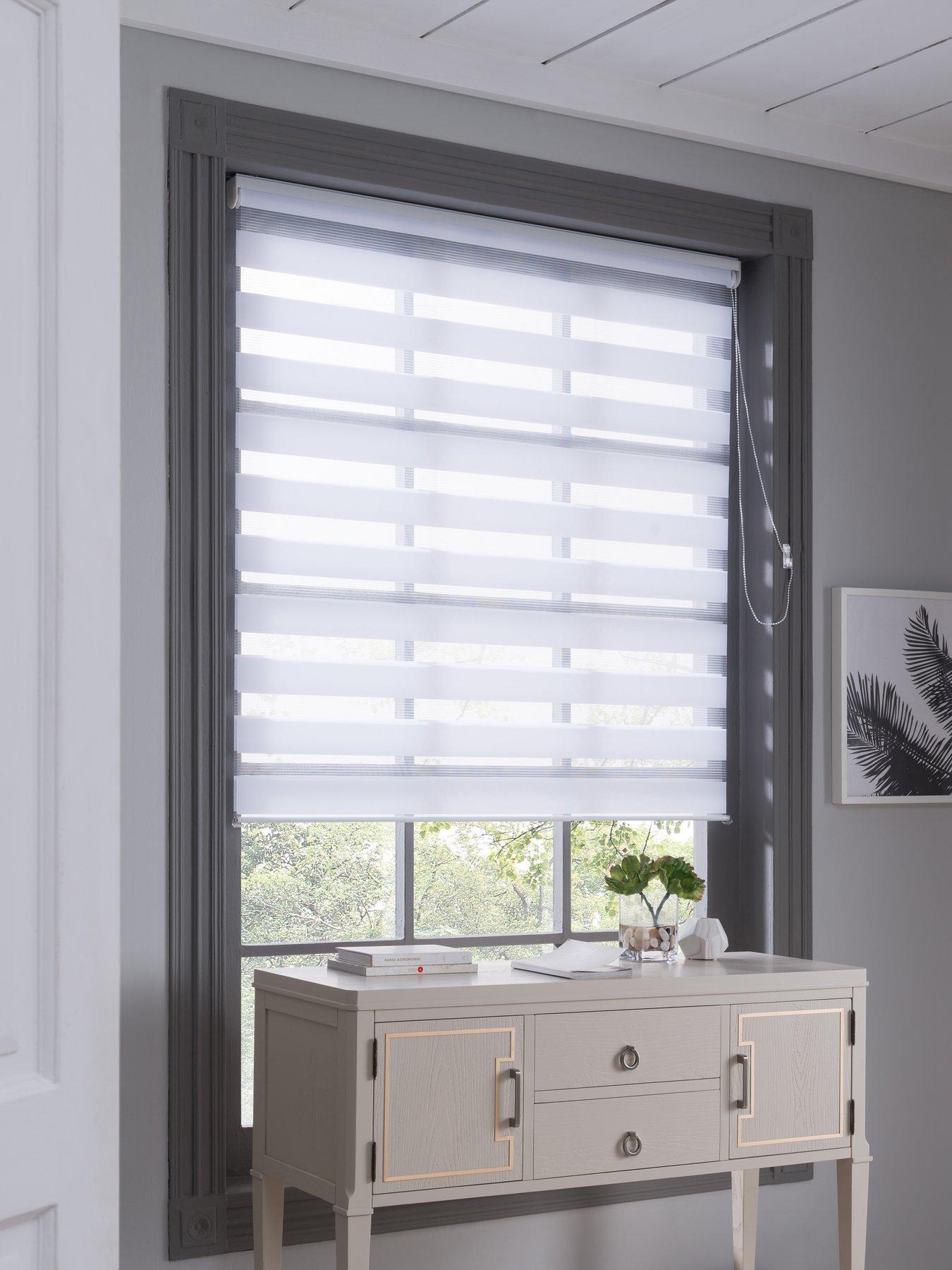 Image 3 of 7 of Very Home Night and Day Blind&nbsp;