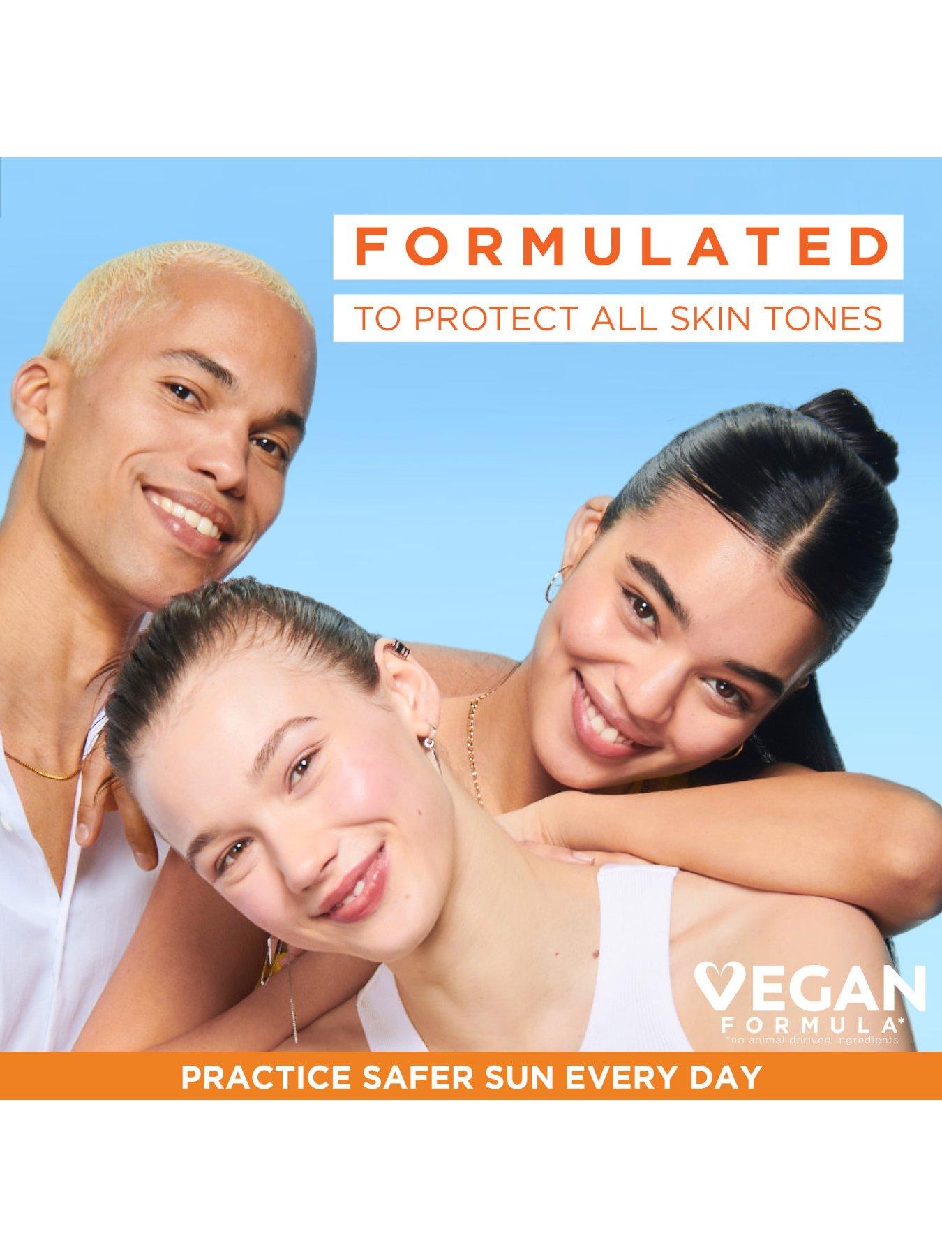 Image 2 of 6 of Garnier Ambre Solaire Super UV Vitamin C Serum - 40ml