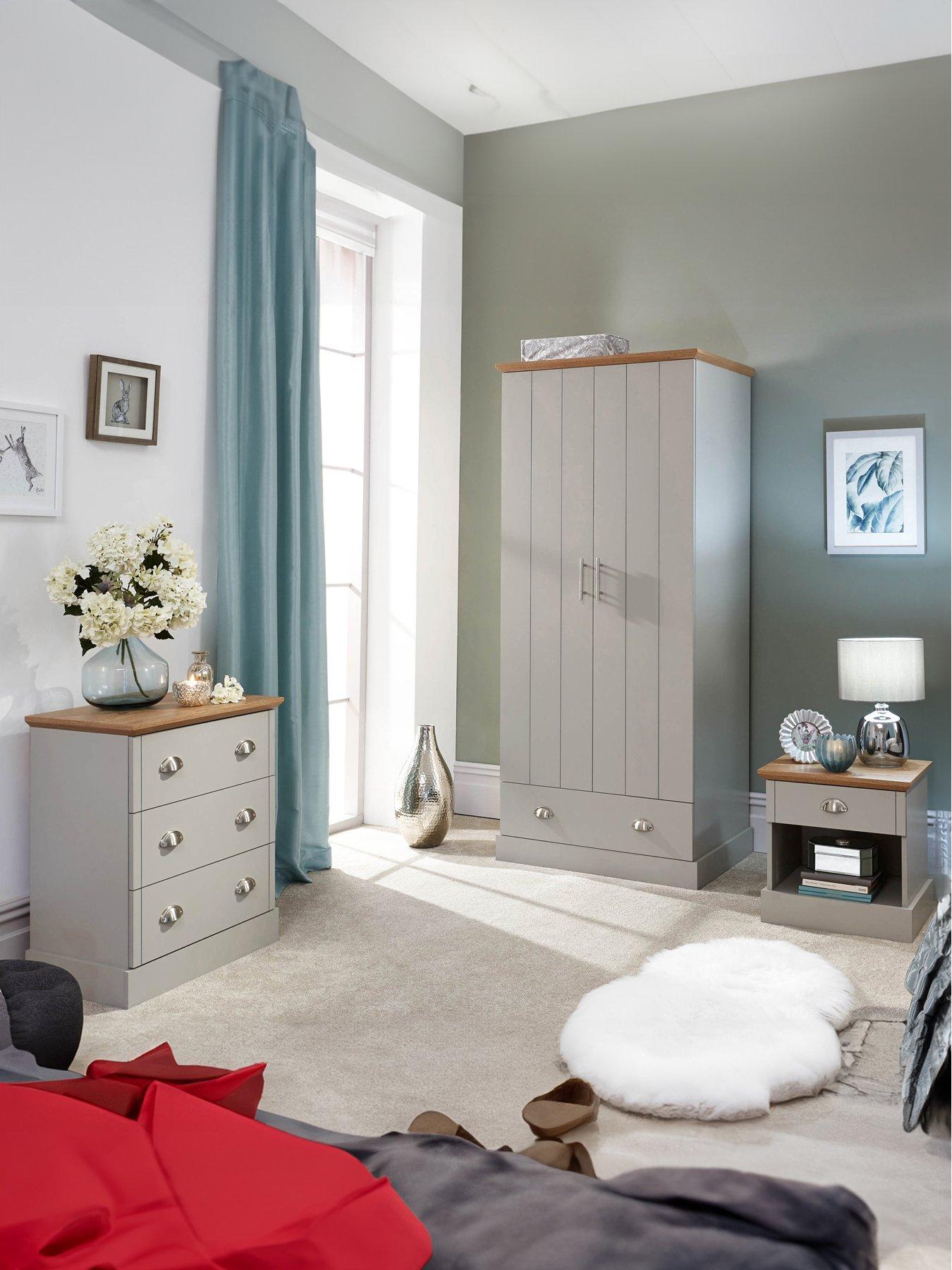 undefined Kendal 3 Piece Package - 2 Door, 1 Drawer Wardrobe, 3 Drawer Chest and 1 Drawer Bedside Chest
