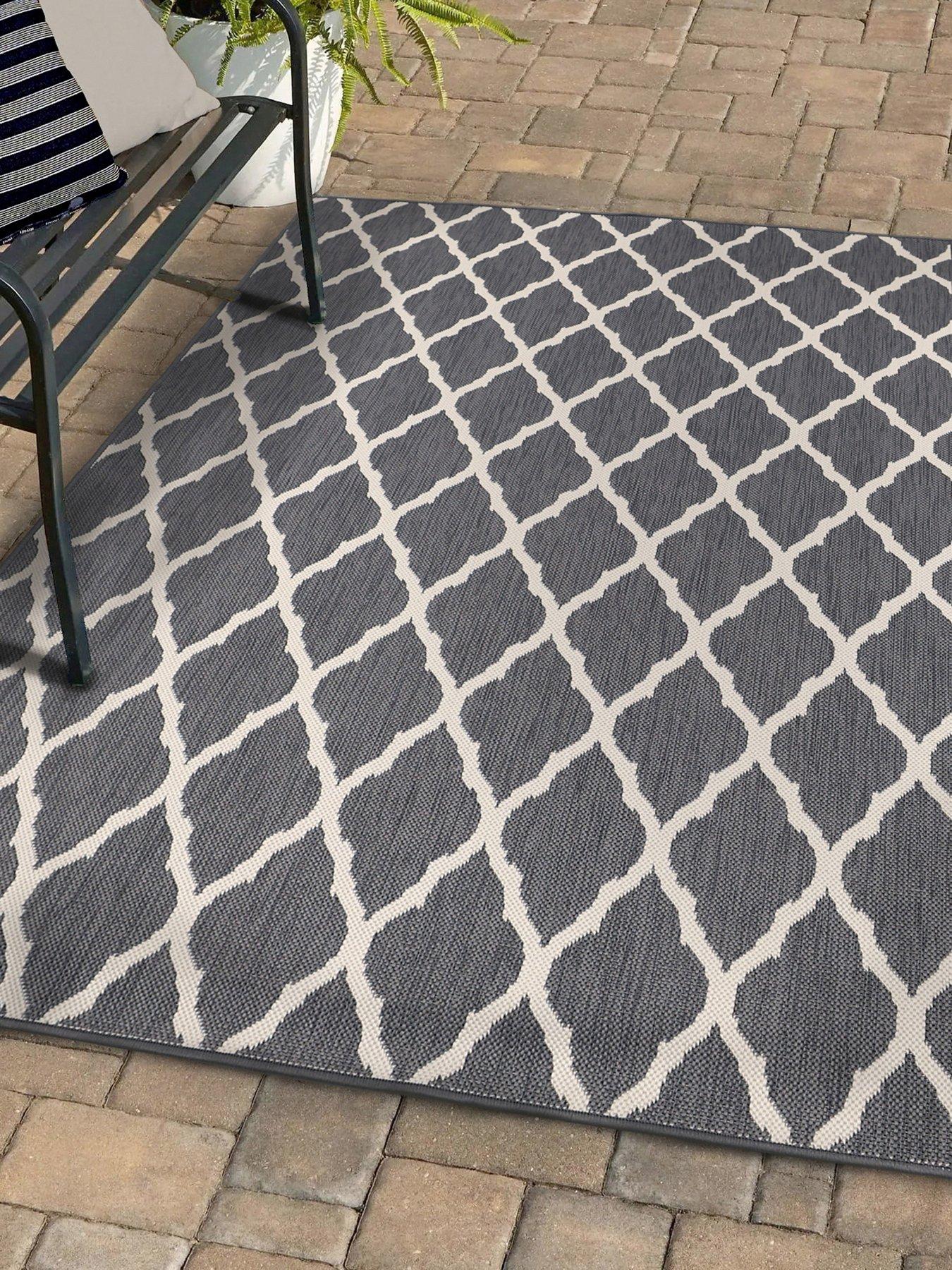 Product photograph of Very Home Alfresco Reverse Trellis Rug 133x190 from very.co.uk