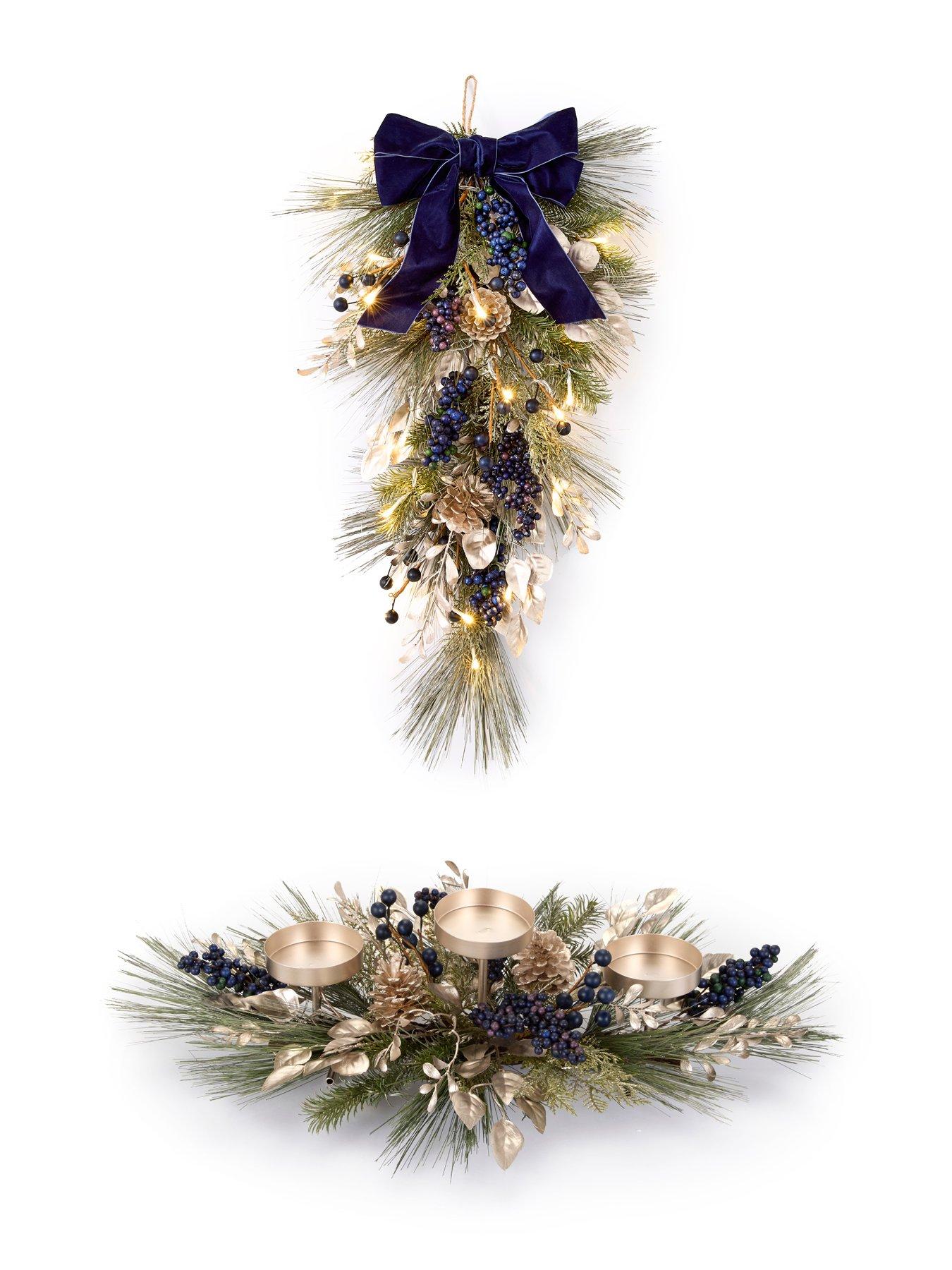 Image 4 of 4 of The Very Collection Champagne Gold&nbsp;Candle Christmas&nbsp;Centrepiece