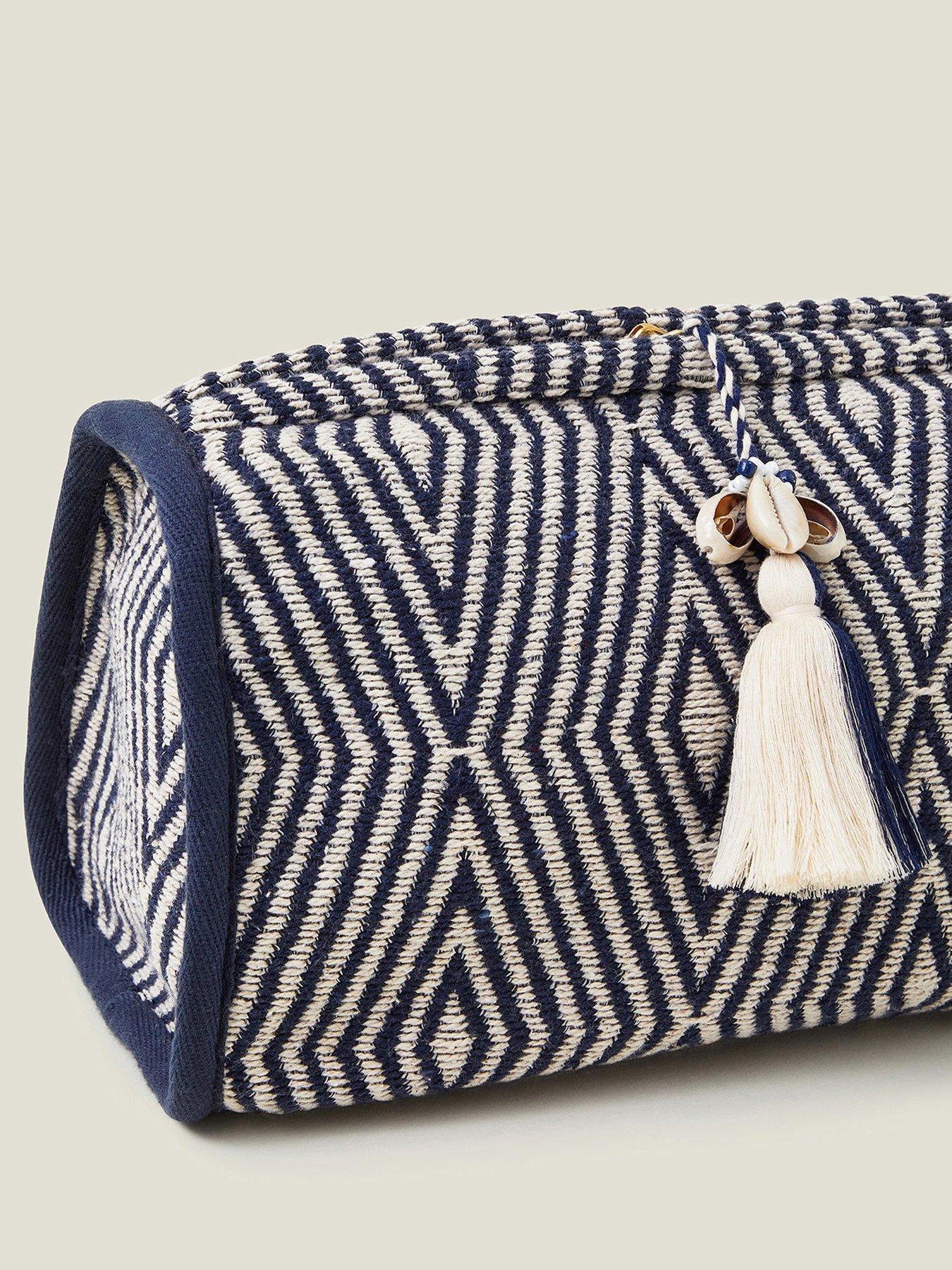 Image 3 of 3 of Accessorize Aztec Make Up Bag