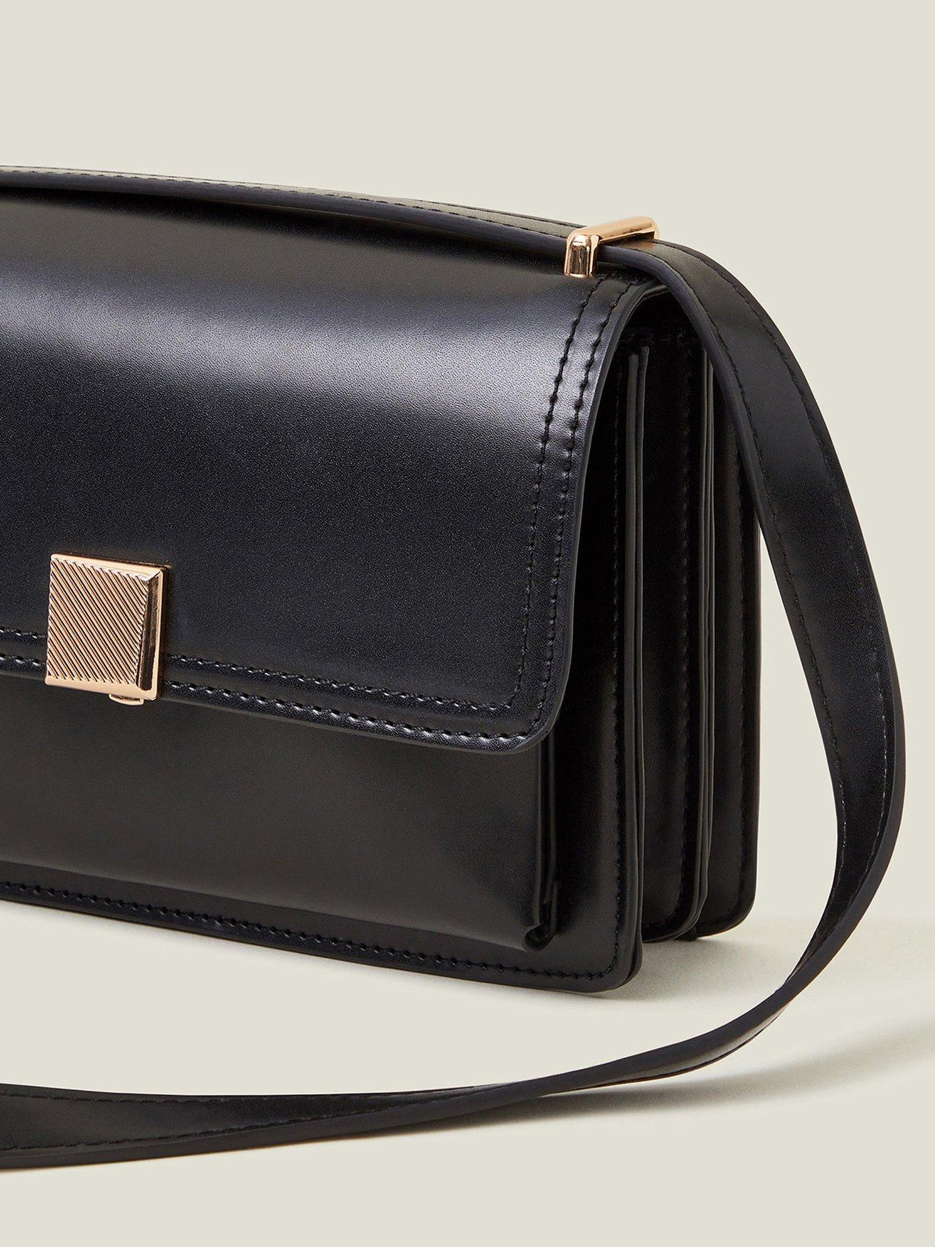 Image 4 of 4 of Accessorize Square Lock Boxy X Body