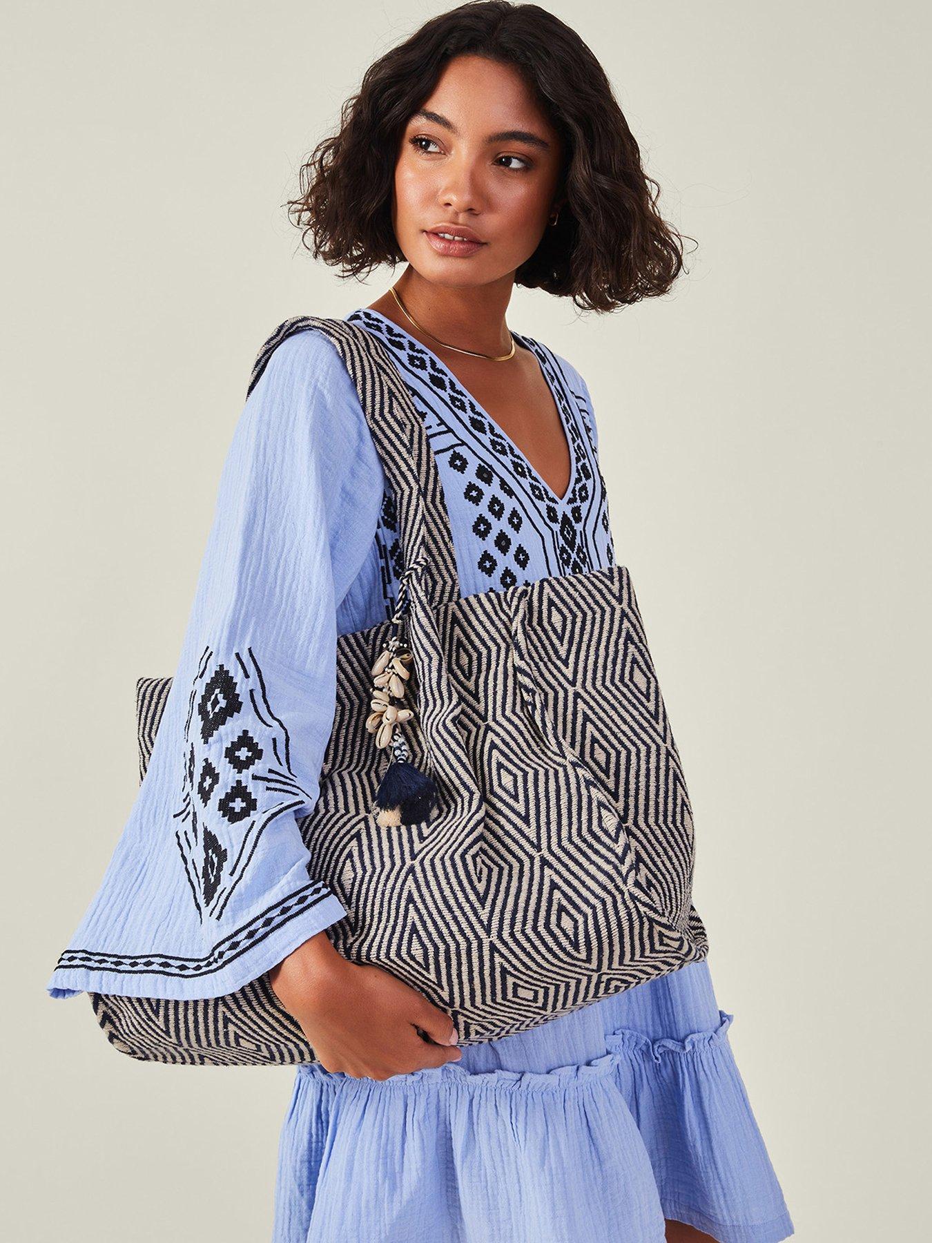 Image 2 of 4 of Accessorize Aztec Tote