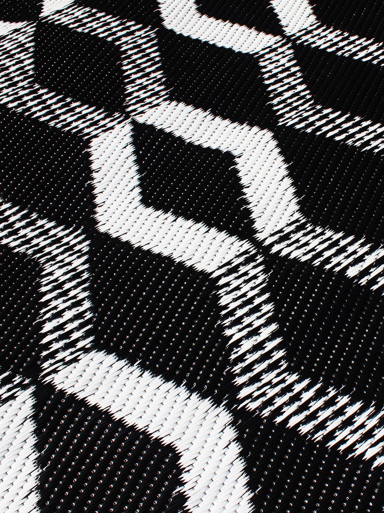 Fusion Rico Outdoor Rug | Very