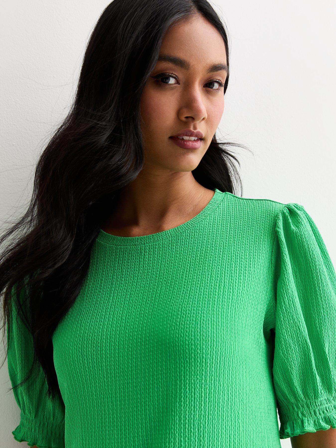 New Look Crinkle Short Sleeve Midi Smock Dress - Green | Very.co.uk image.