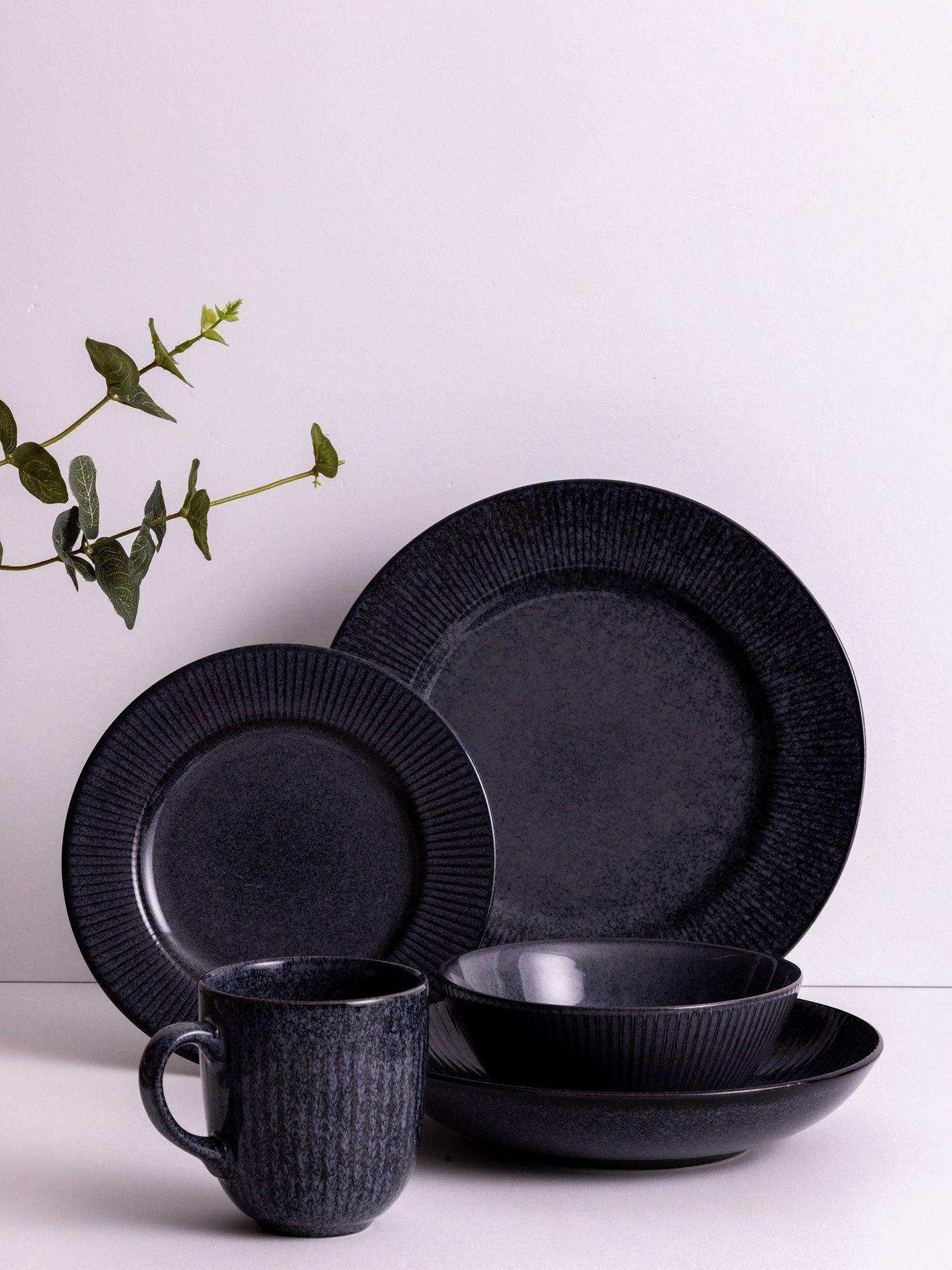 Image 3 of 5 of Mason Cash Reactive Linear Set of 4 Pasta Bowls &ndash; Black