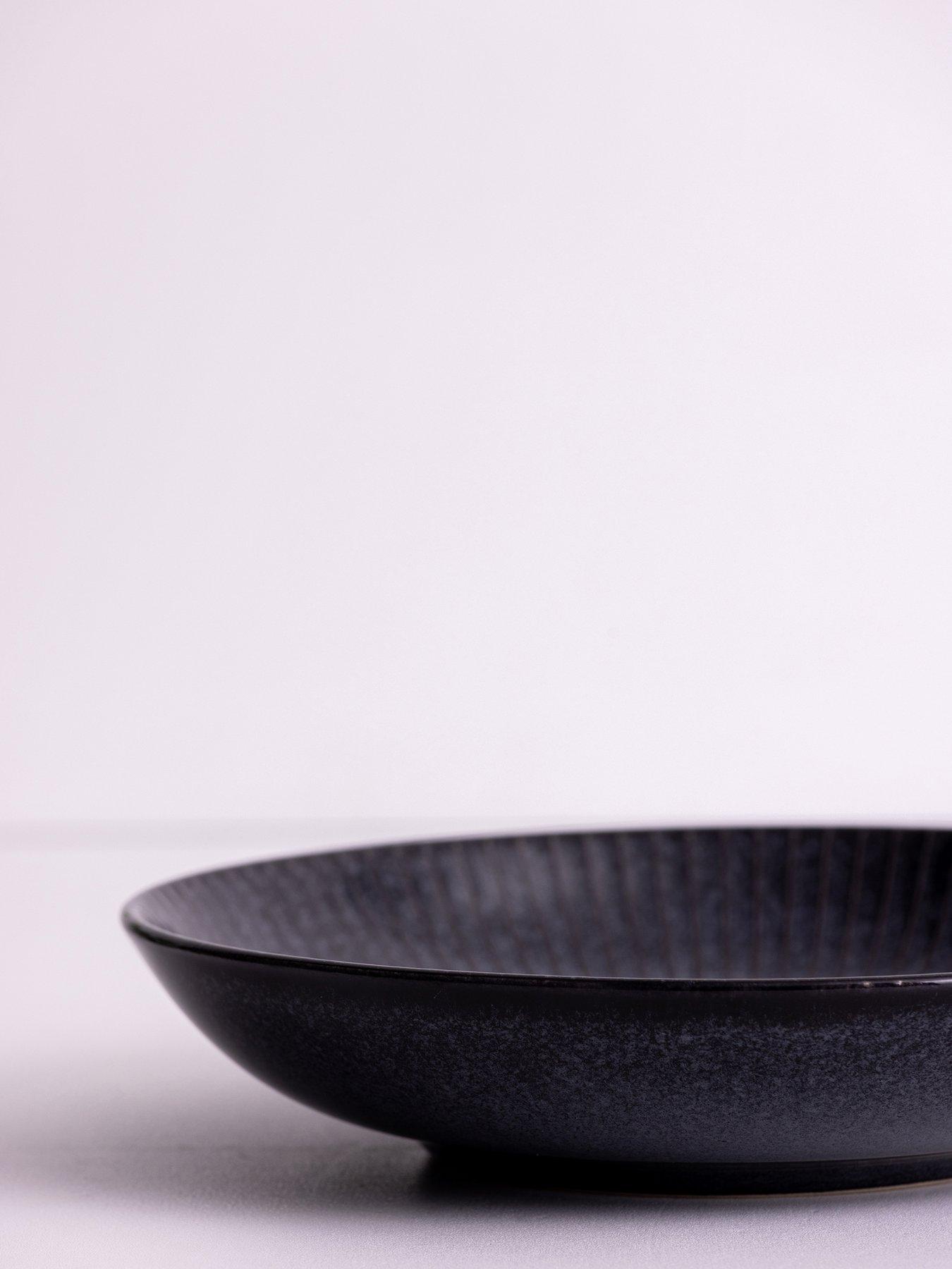 Image 4 of 5 of Mason Cash Reactive Linear Set of 4 Pasta Bowls &ndash; Black
