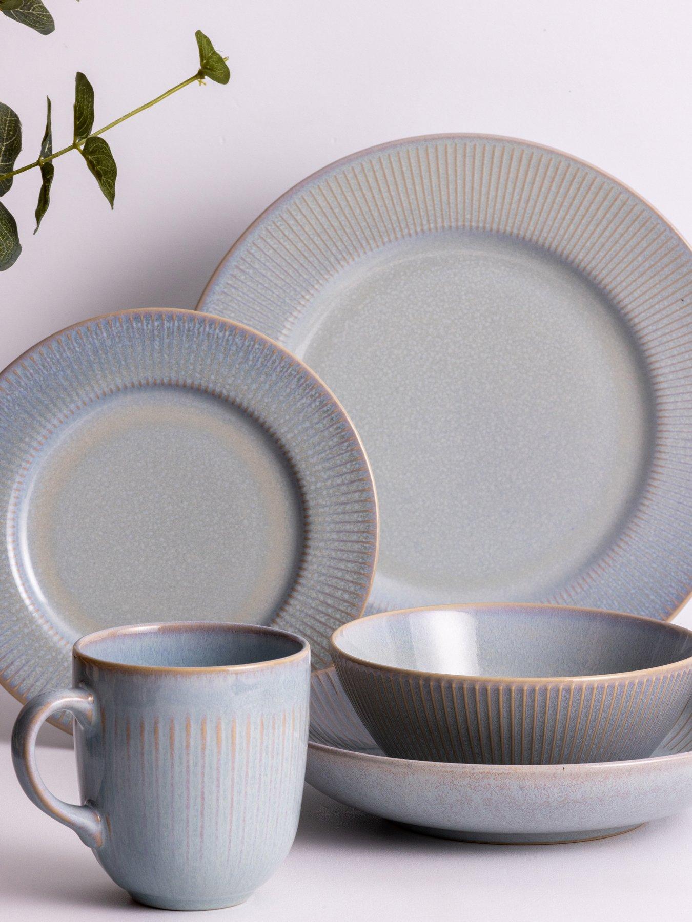 Image 3 of 4 of Mason Cash Reactive Linear Set of 4 Dinner Plates &ndash; Grey