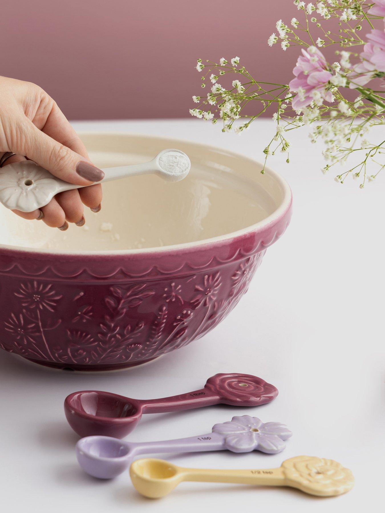 Image 3 of 5 of Mason Cash In The Meadow Daisy 26 cm Purple Mixing Bowl