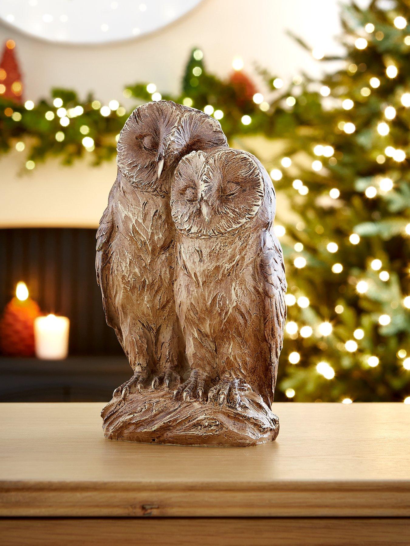 Festive 20 cm Carved Wood Effect Owls Christmas Decoration