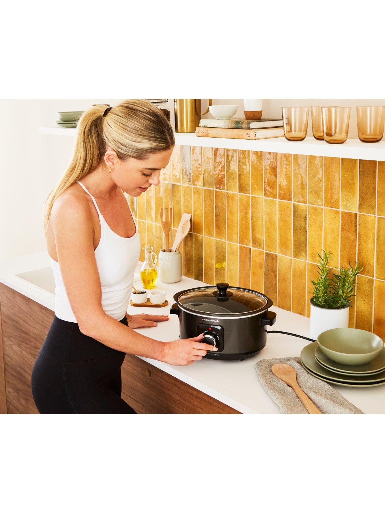 Image 5 of 8 of Morphy Richards Sear And Stew Black Slow Cooker - 3.5L - Dishwasher Safe
