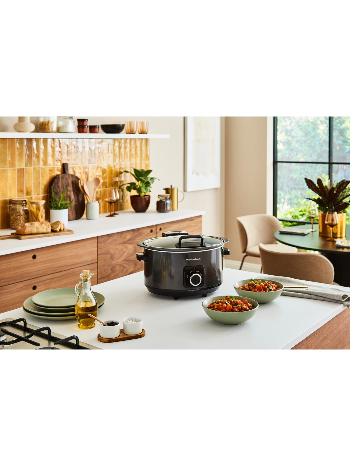 Morphy Richards 6.5L Sear & Stew Slow Cooker Hinged Hid Black