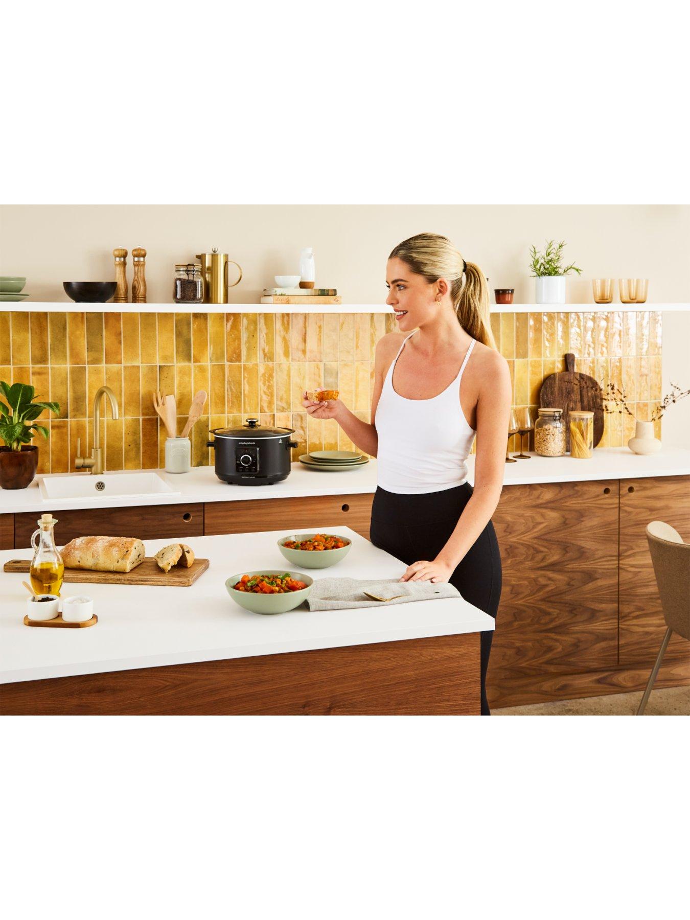 Image 4 of 8 of Morphy Richards Easy&nbsp;Time Slow Cooker