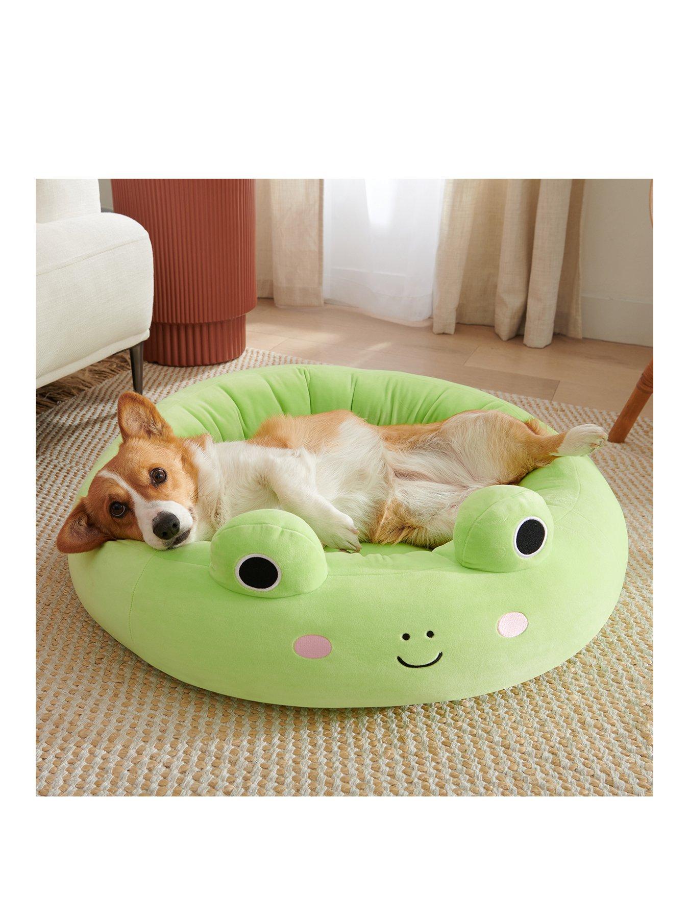 undefined 20-Inch Wendy Frog Pet Bed - Small Ultrasoft Original Squishmallows Plush Pet Bed