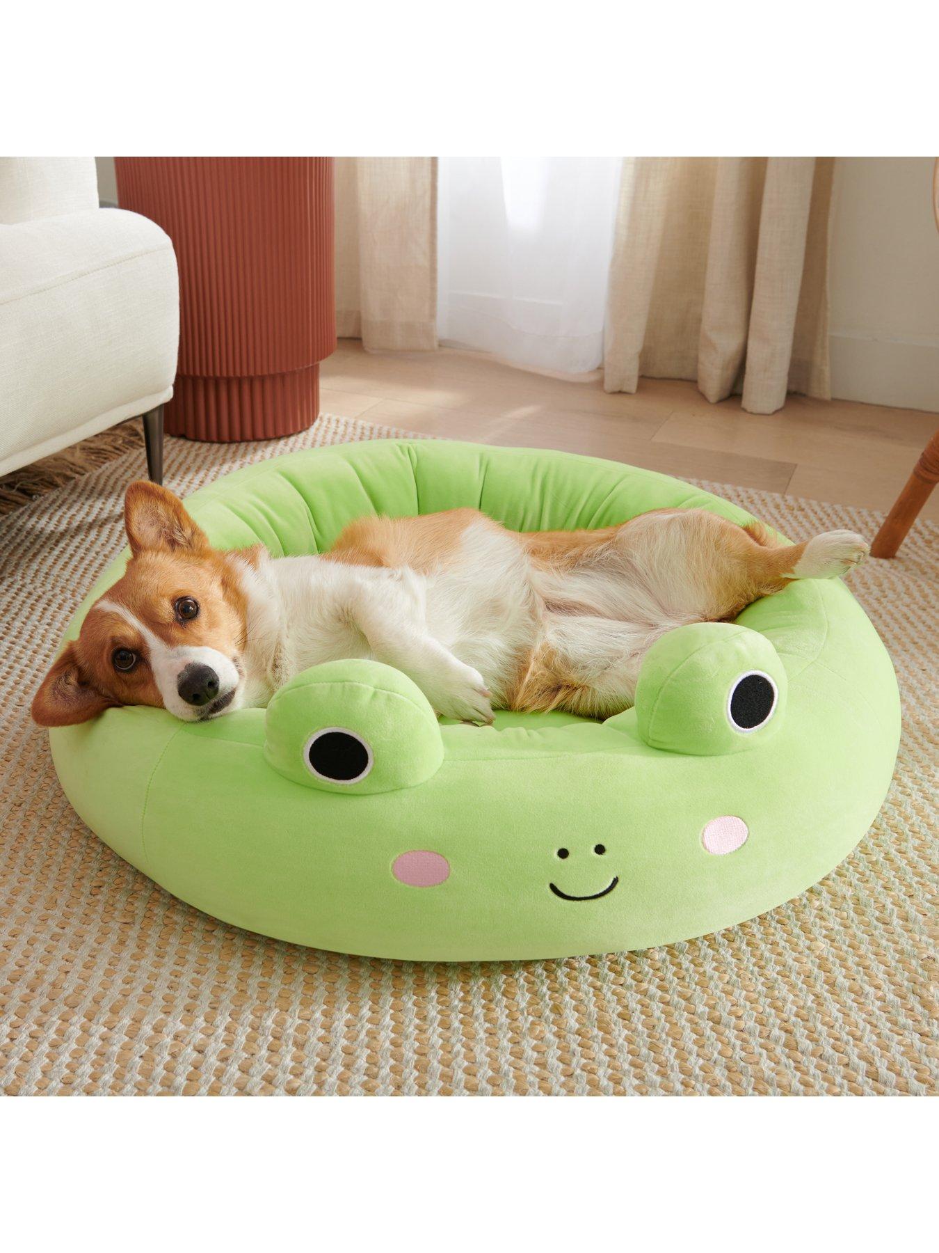 Image 6 of 7 of Squishmallows 30-Inch Wendy Frog Pet Bed - Large Ultrasoft Original Squishmallows Plush Pet Bed