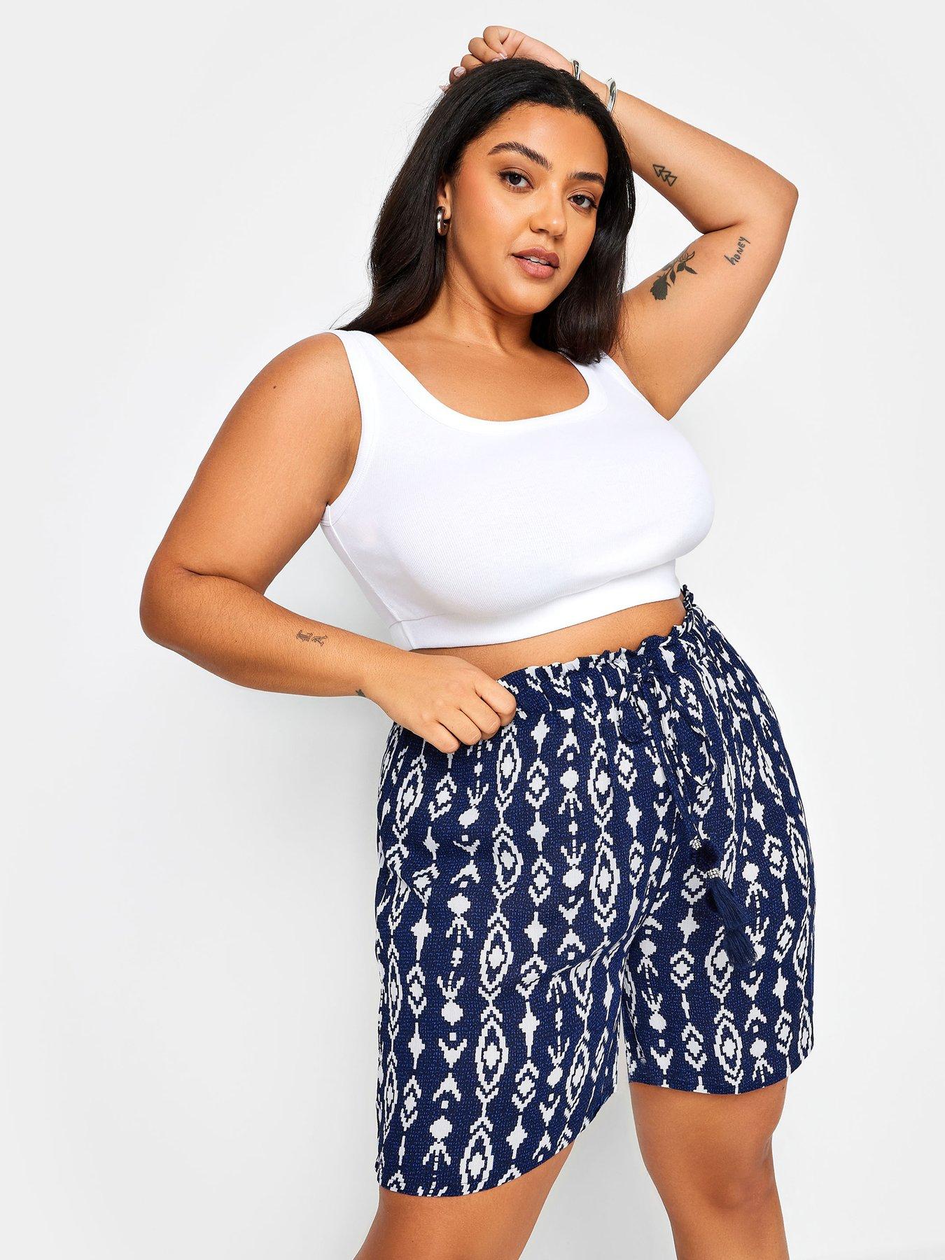 undefined Curve Tassel Shorts - Blue